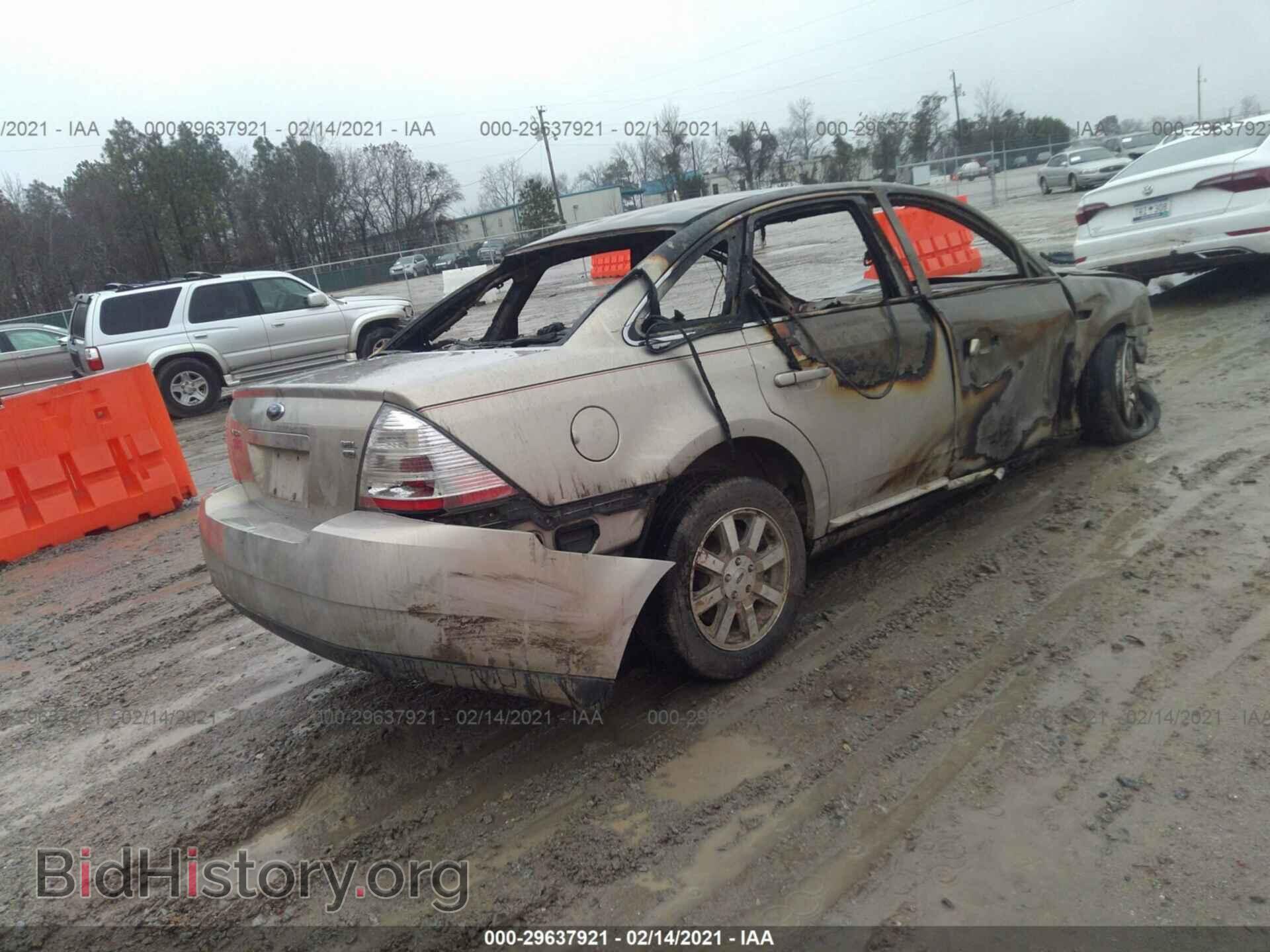 2009 FORD TAURUS - VIN: 1FAHP27W69G114244 - Фото 4