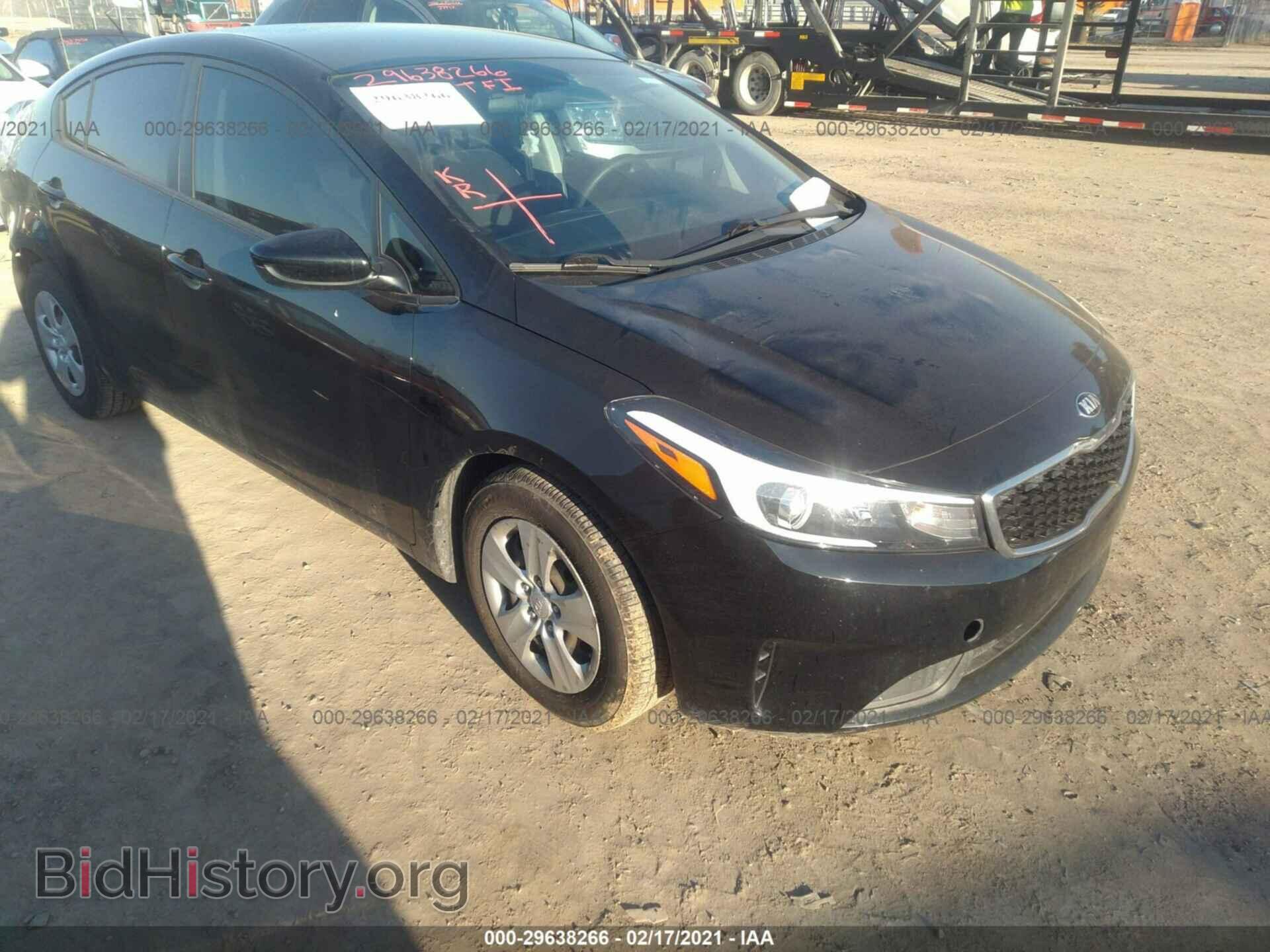 Фотография 3KPFK4A79HE016868 - KIA FORTE 2017