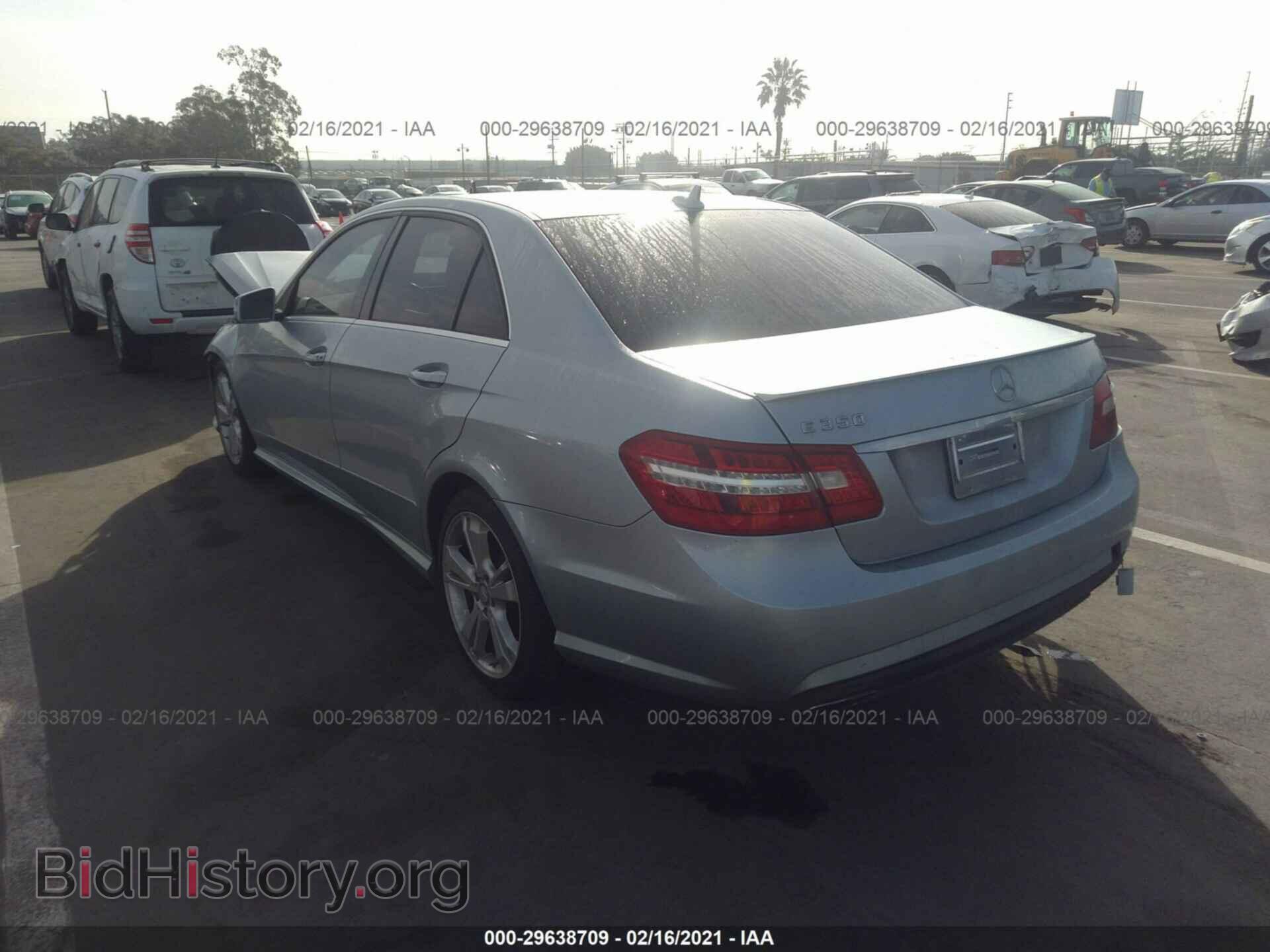 2013 MERCEDES-BENZ E-CLASS - VIN: WDDHF5KB2DA704476 - Фото 3