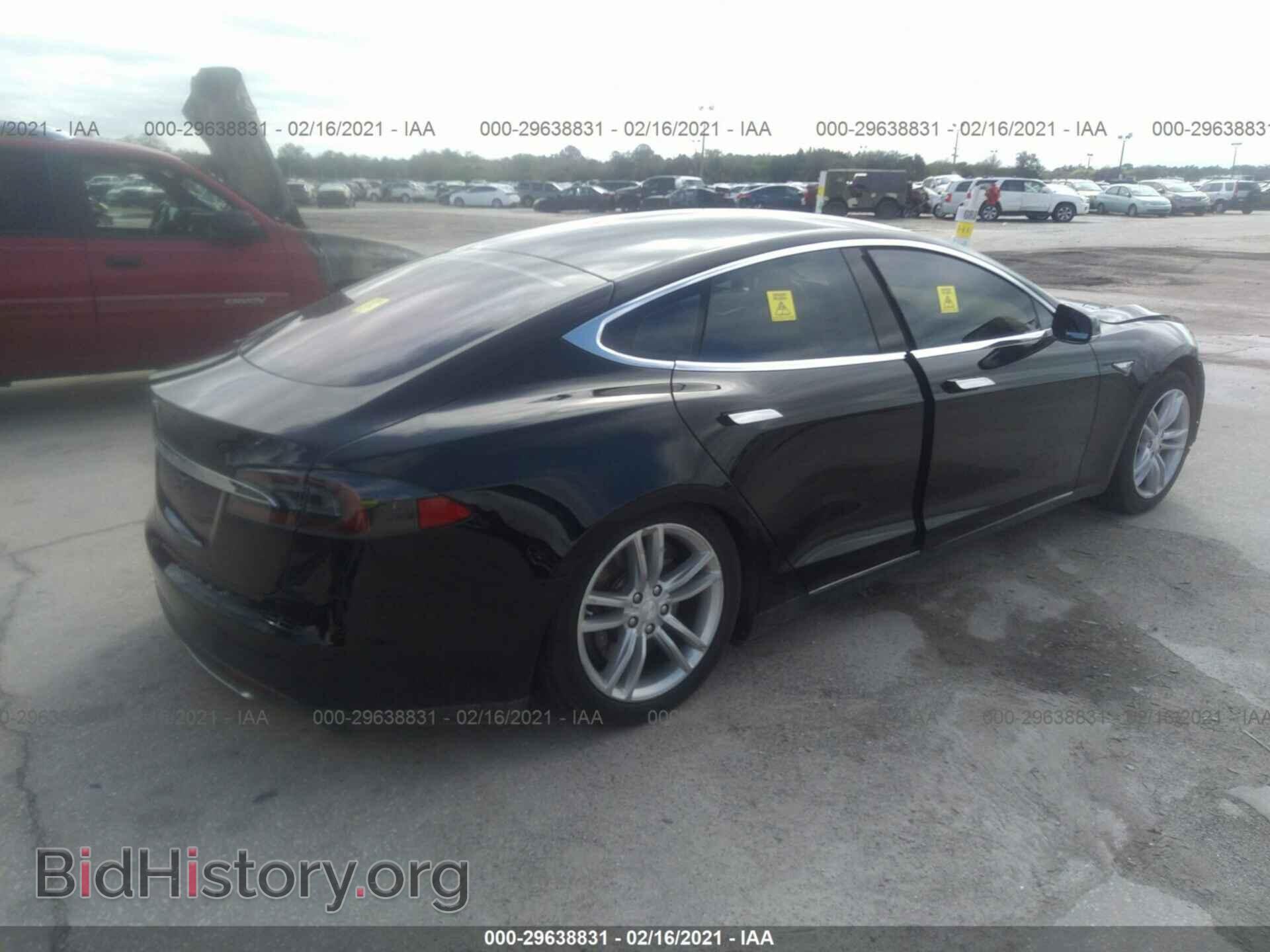 2013 TESLA MODEL S - VIN: 5YJSA1AC6DFP11181 - Photo 4