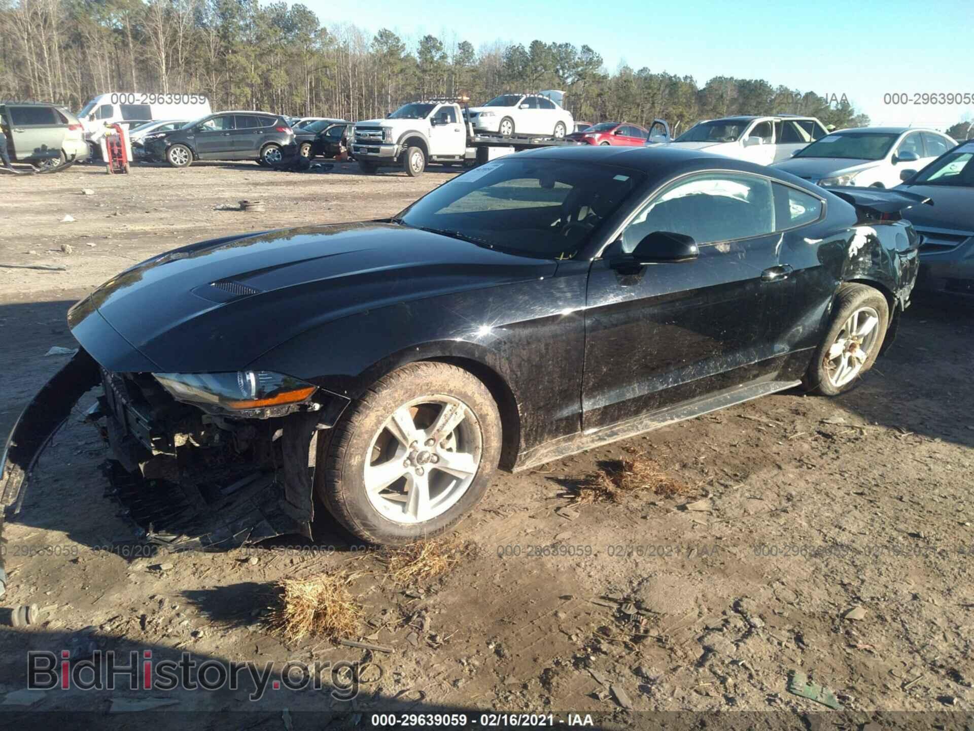 2018 FORD MUSTANG - VIN: 1FA6P8TH4J5174041 - Фото 2