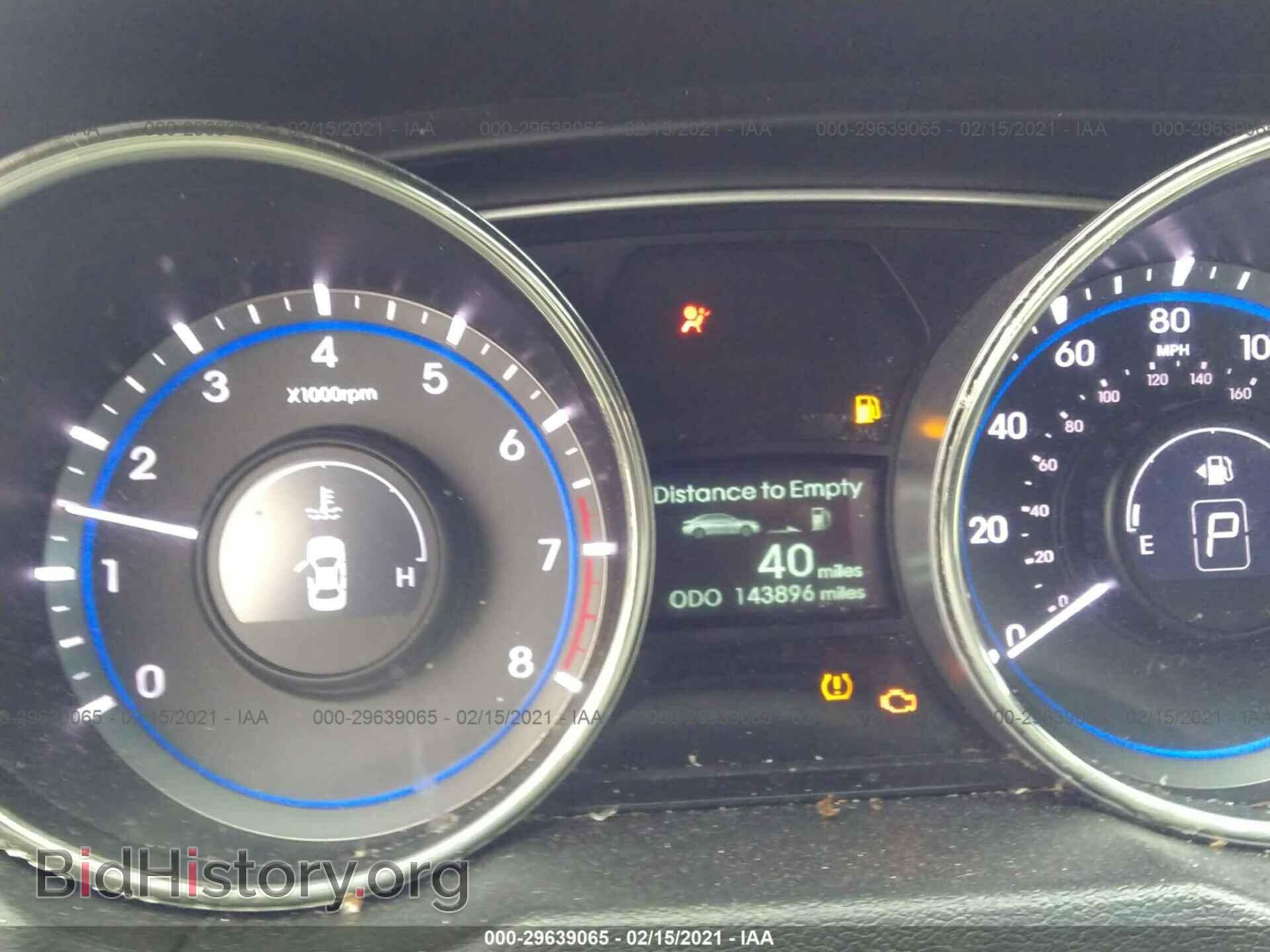 2012 HYUNDAI SONATA - VIN: 5NPEC4AC9CH367953 - Фото 7