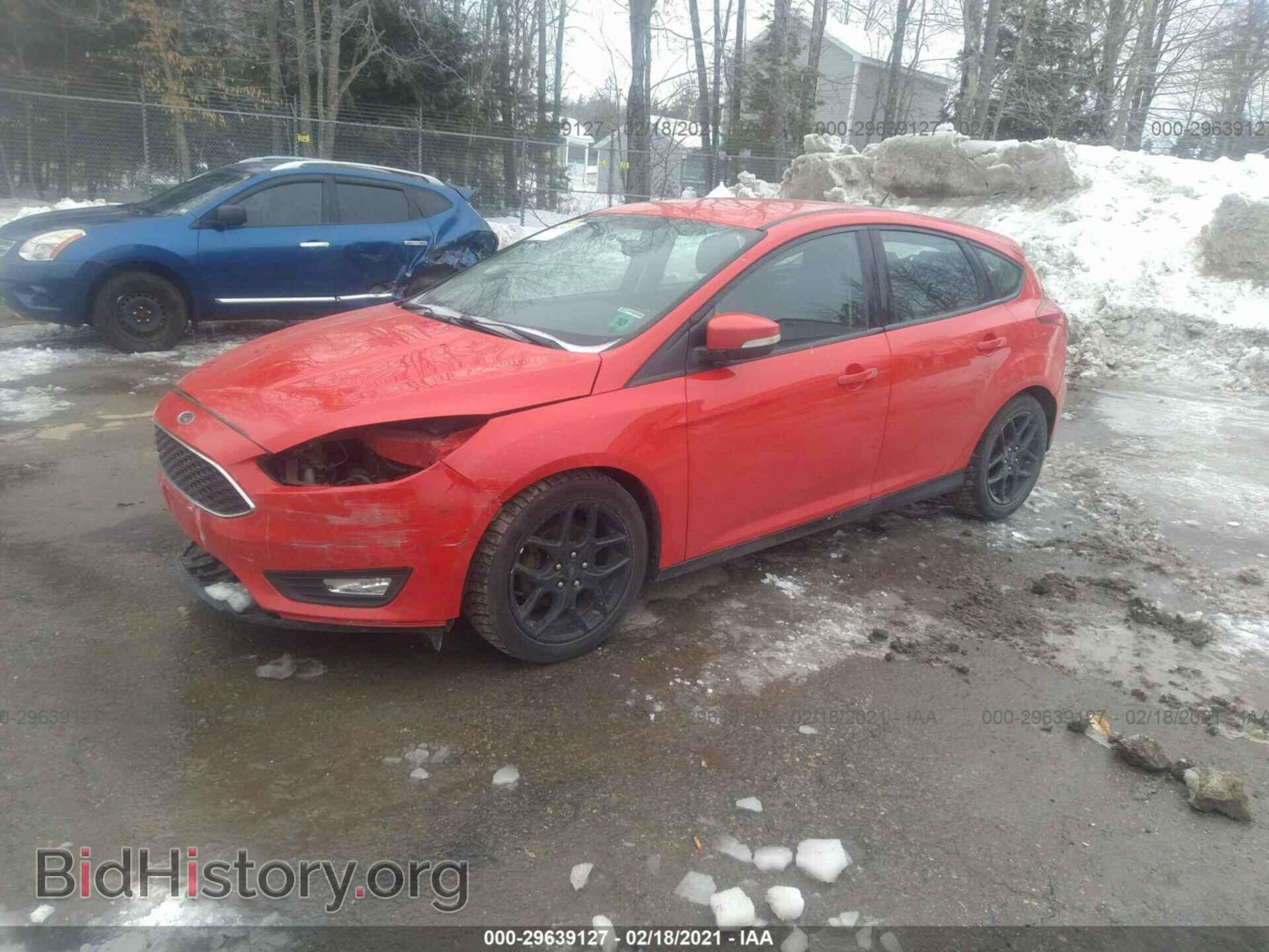 2016 FORD FOCUS - VIN: 1FADP3K21GL321945 - Фото 2