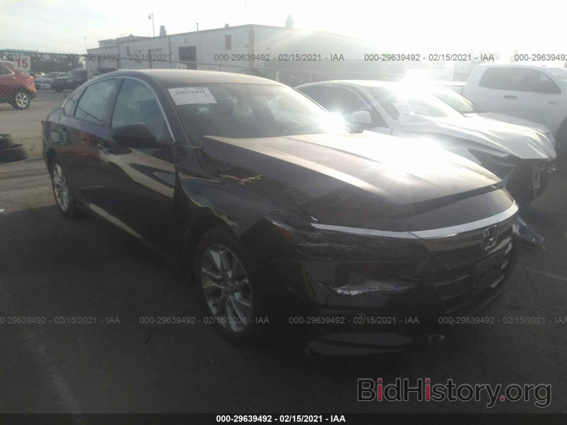 Photo 1HGCV1F13LA093083 - HONDA ACCORD SEDAN 2020