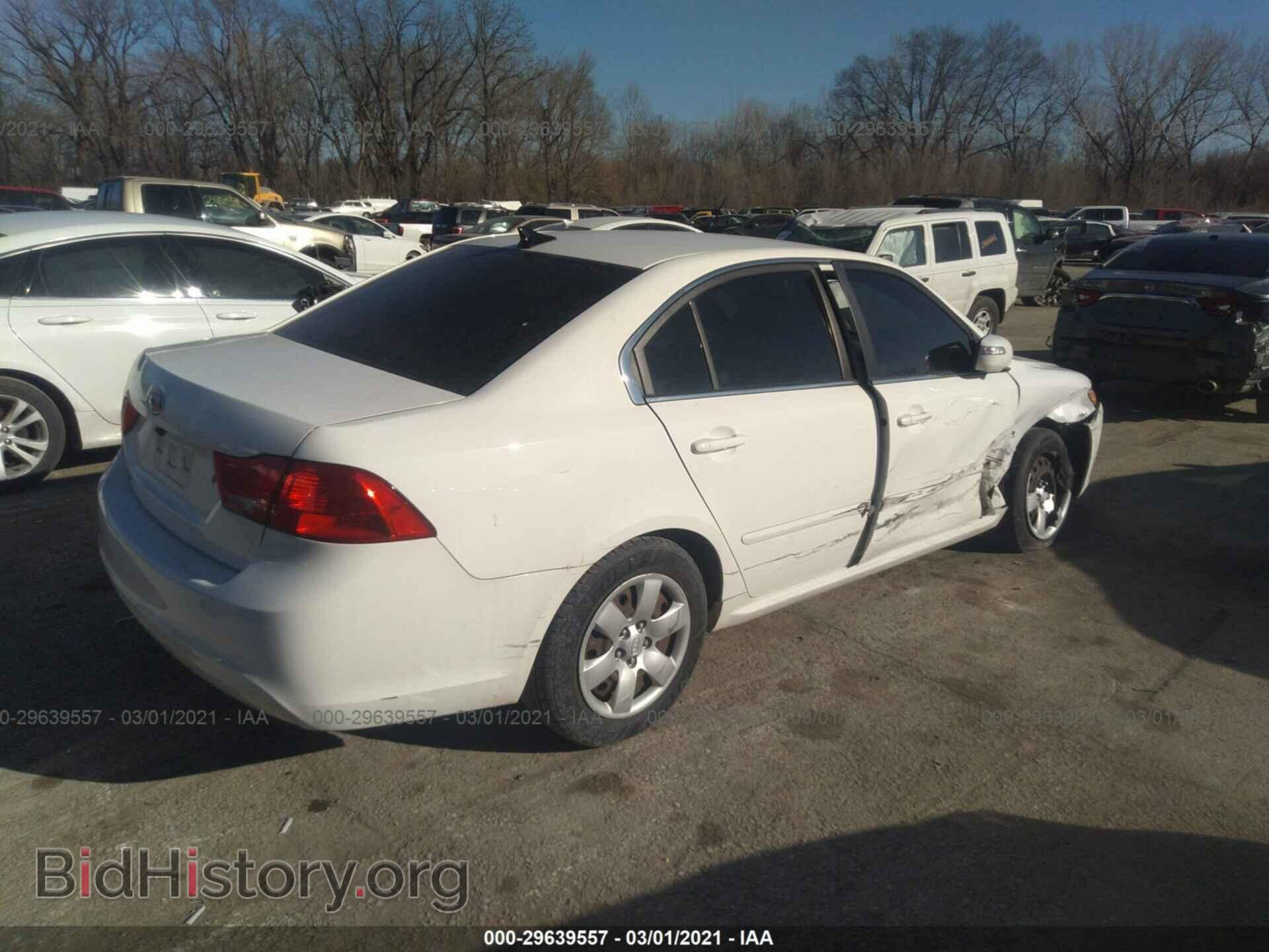 2010 KIA OPTIMA - VIN: KNAGG4A80A5437360 - Photo 4