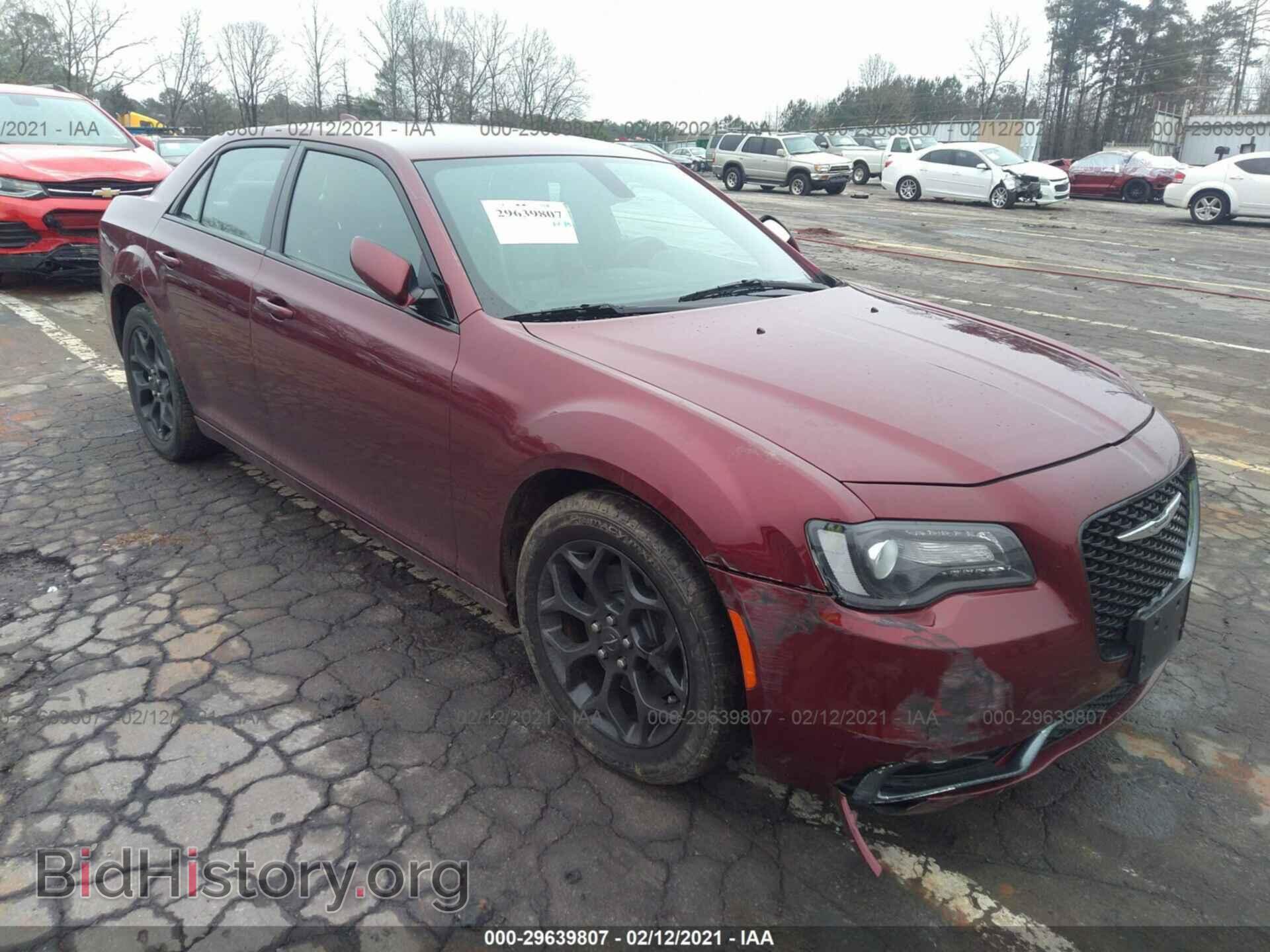 Фотография 2C3CCAGG2KH542832 - CHRYSLER 300 2019