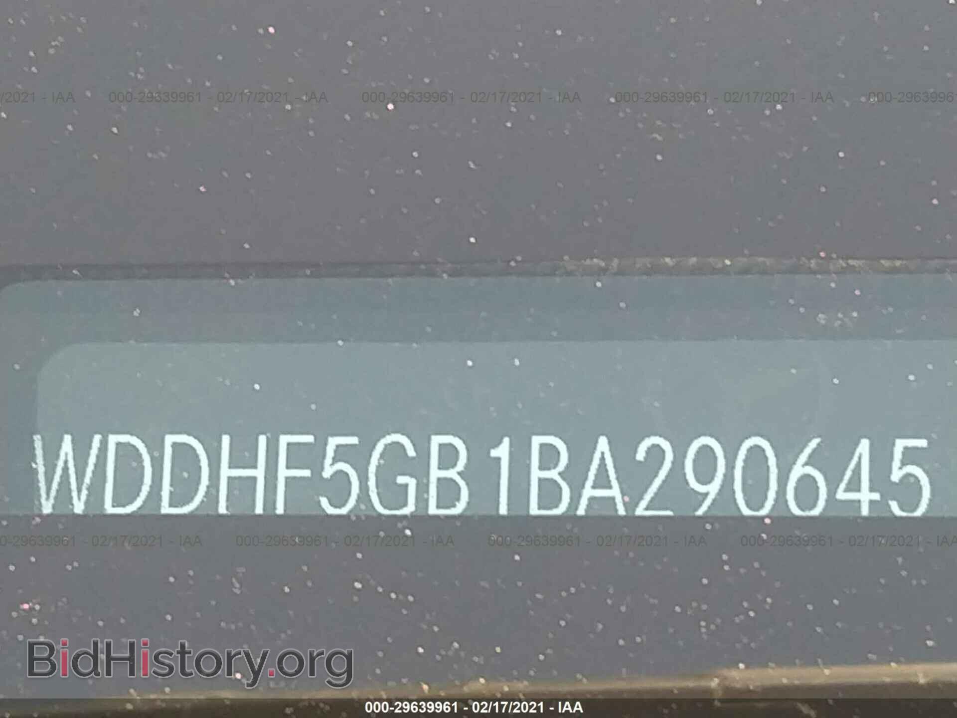 2011 MERCEDES-BENZ E-CLASS - VIN: WDDHF5GB1BA290645 - Фото 9