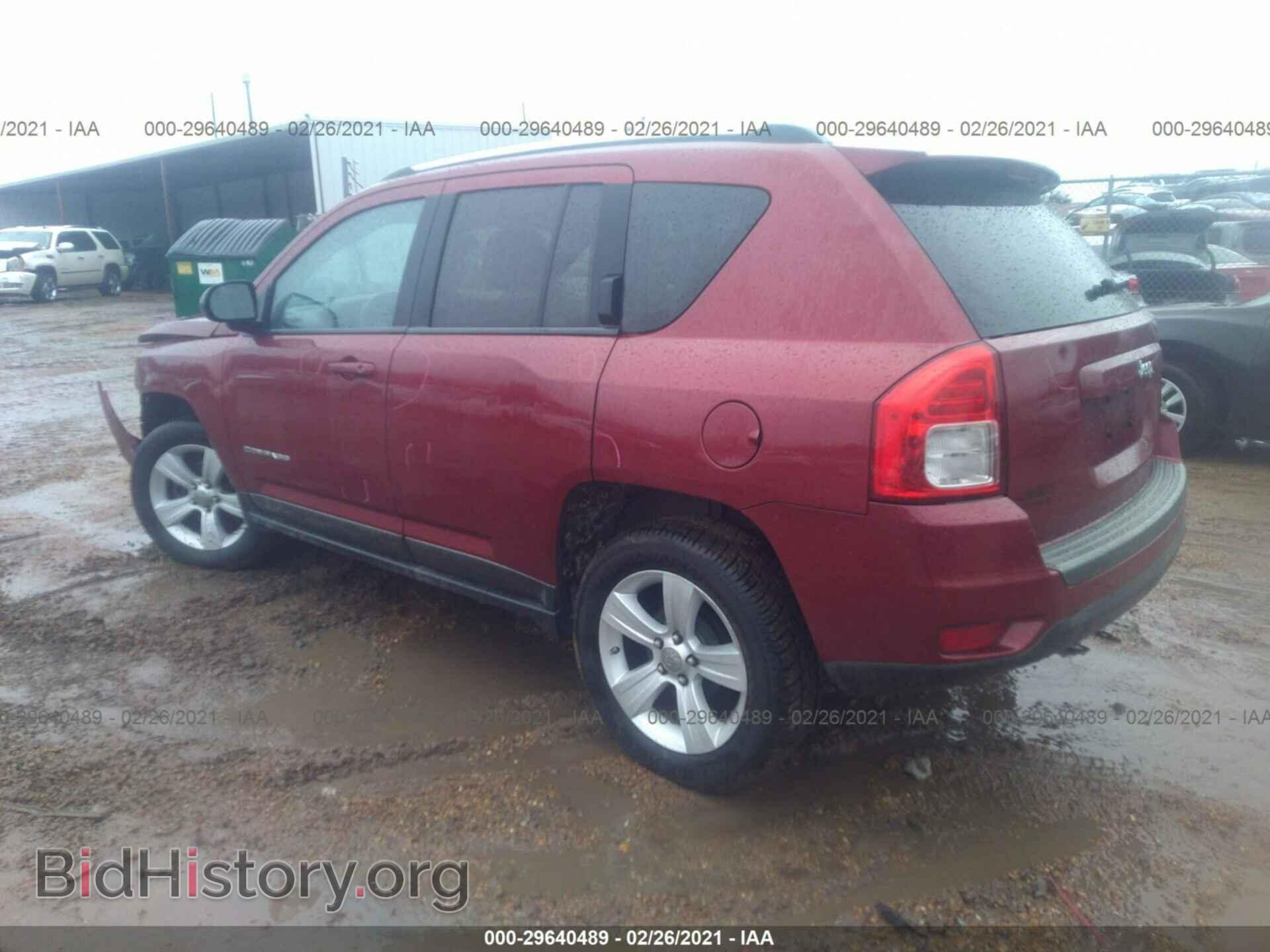 2011 JEEP COMPASS - VIN: 1J4NT1FB1BD143945 - Photo 3