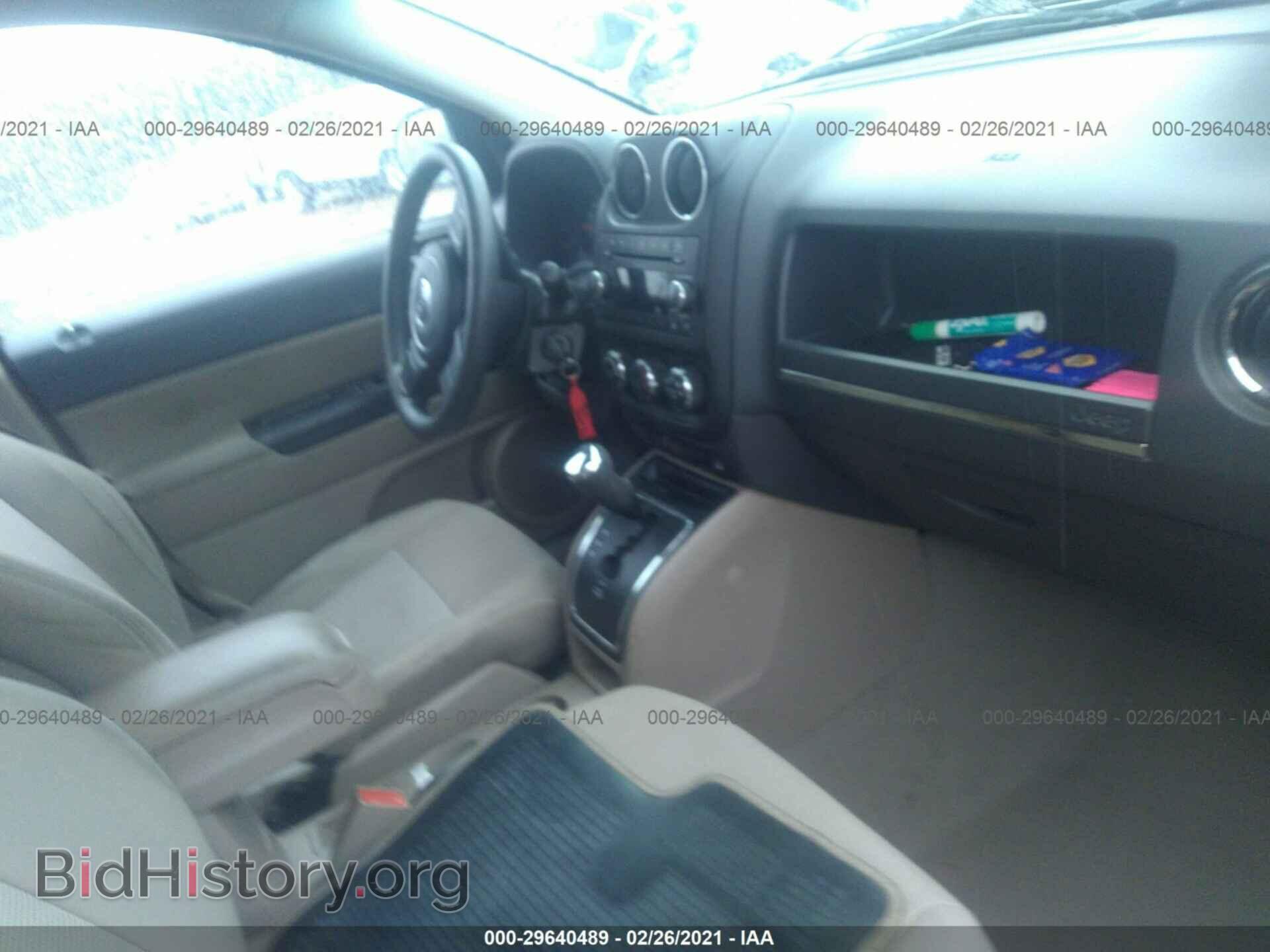 2011 JEEP COMPASS - VIN: 1J4NT1FB1BD143945 - Photo 5