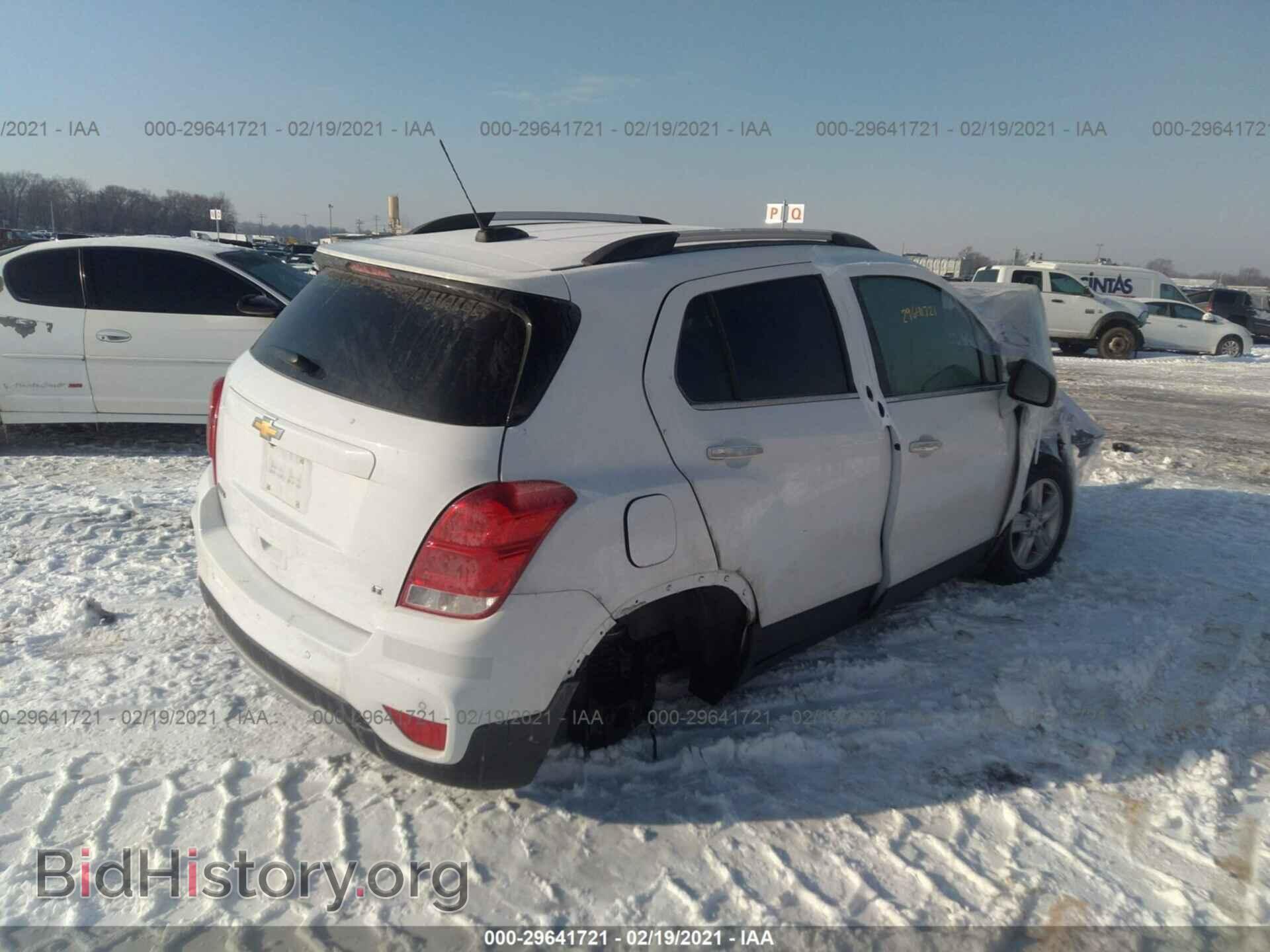 2019 CHEVROLET TRAX - VIN: 3GNCJLSB9KL318030 - Photo 4