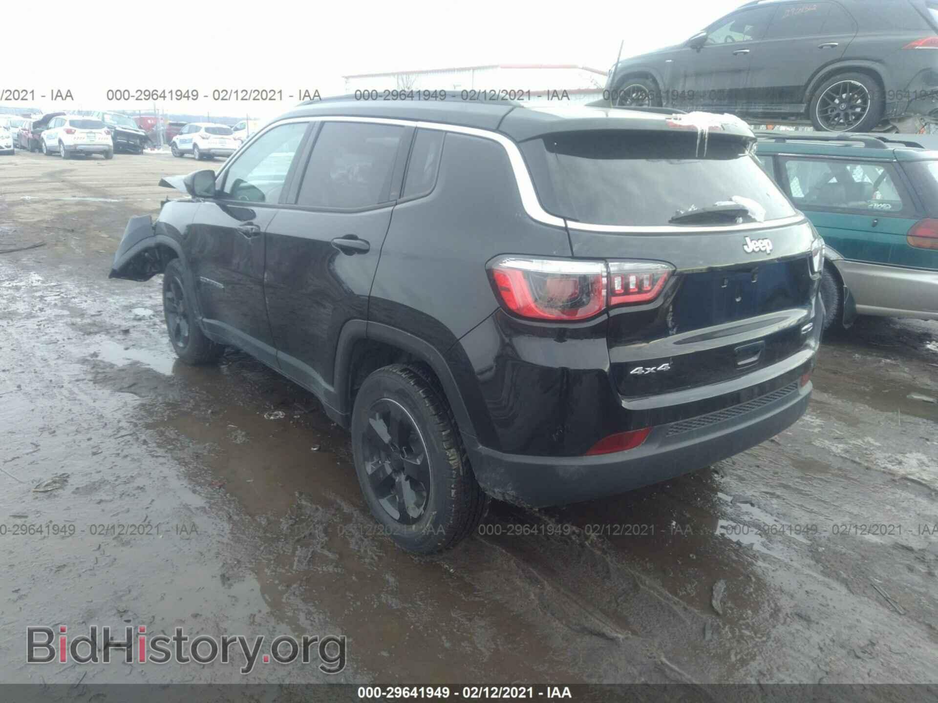 2017 JEEP COMPASS - VIN: 3C4NJDBB2HT640010 - Photo 3