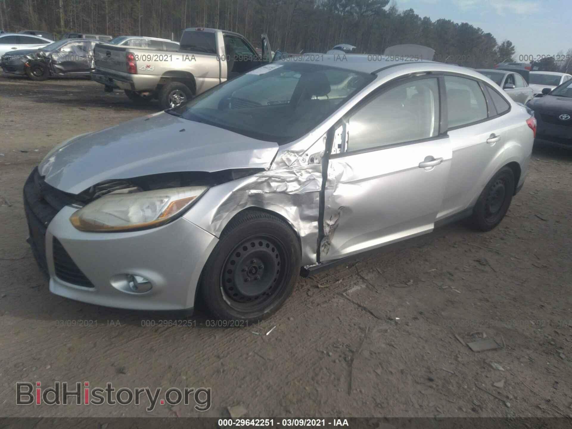 2012 FORD FOCUS - VIN: 1FAHP3F21CL126899 - Photo 2