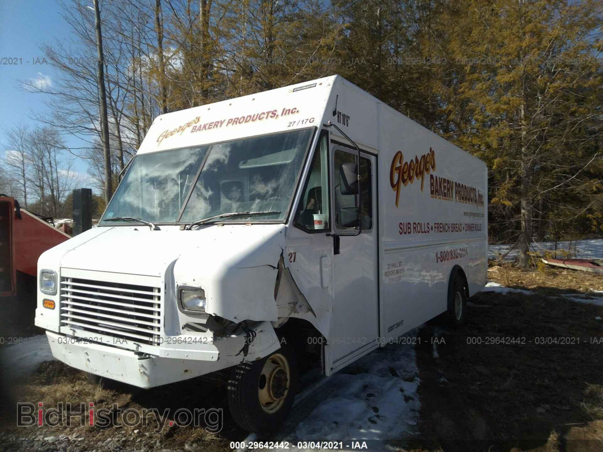 2017 FORD ECONOLINE - VIN: 1FC3E4K60HDC45991 - Photo 2