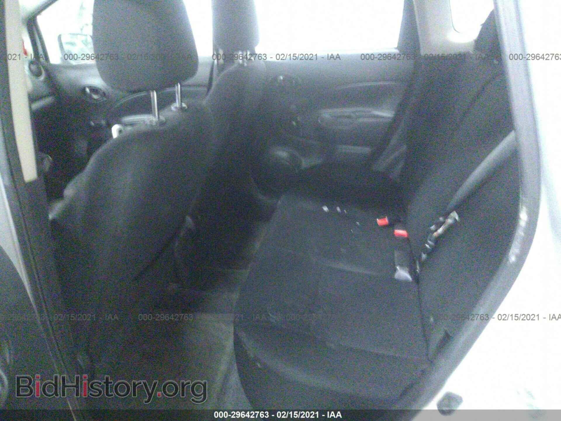 2015 NISSAN VERSA NOTE - VIN: 3N1CE2CP2FL360047 - Фото 8