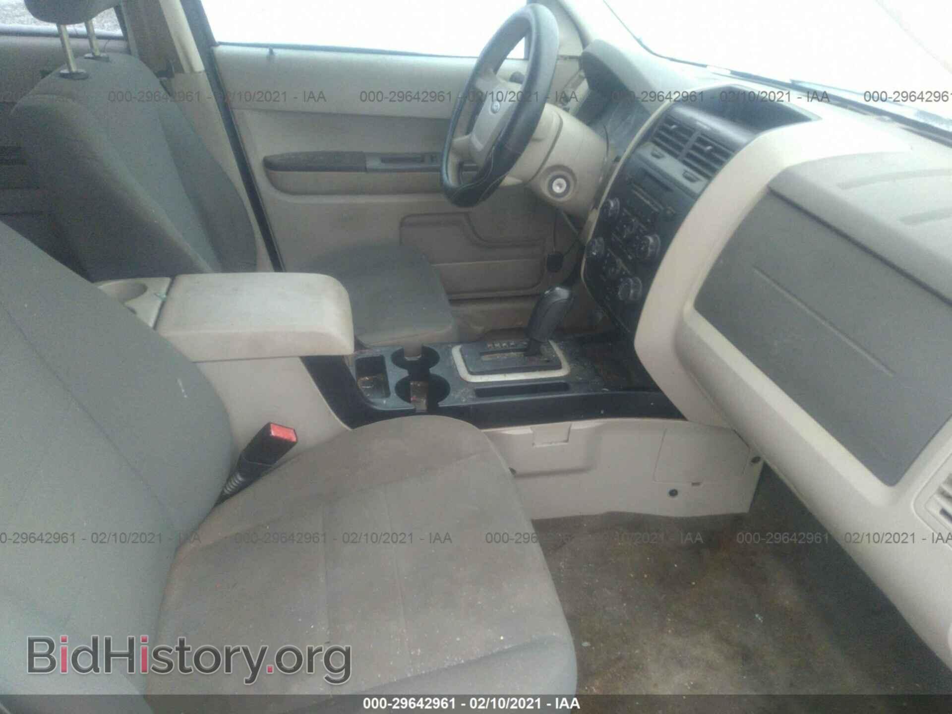 2010 FORD ESCAPE - VIN: 1FMCU0C79AKB96323 - Фото 5