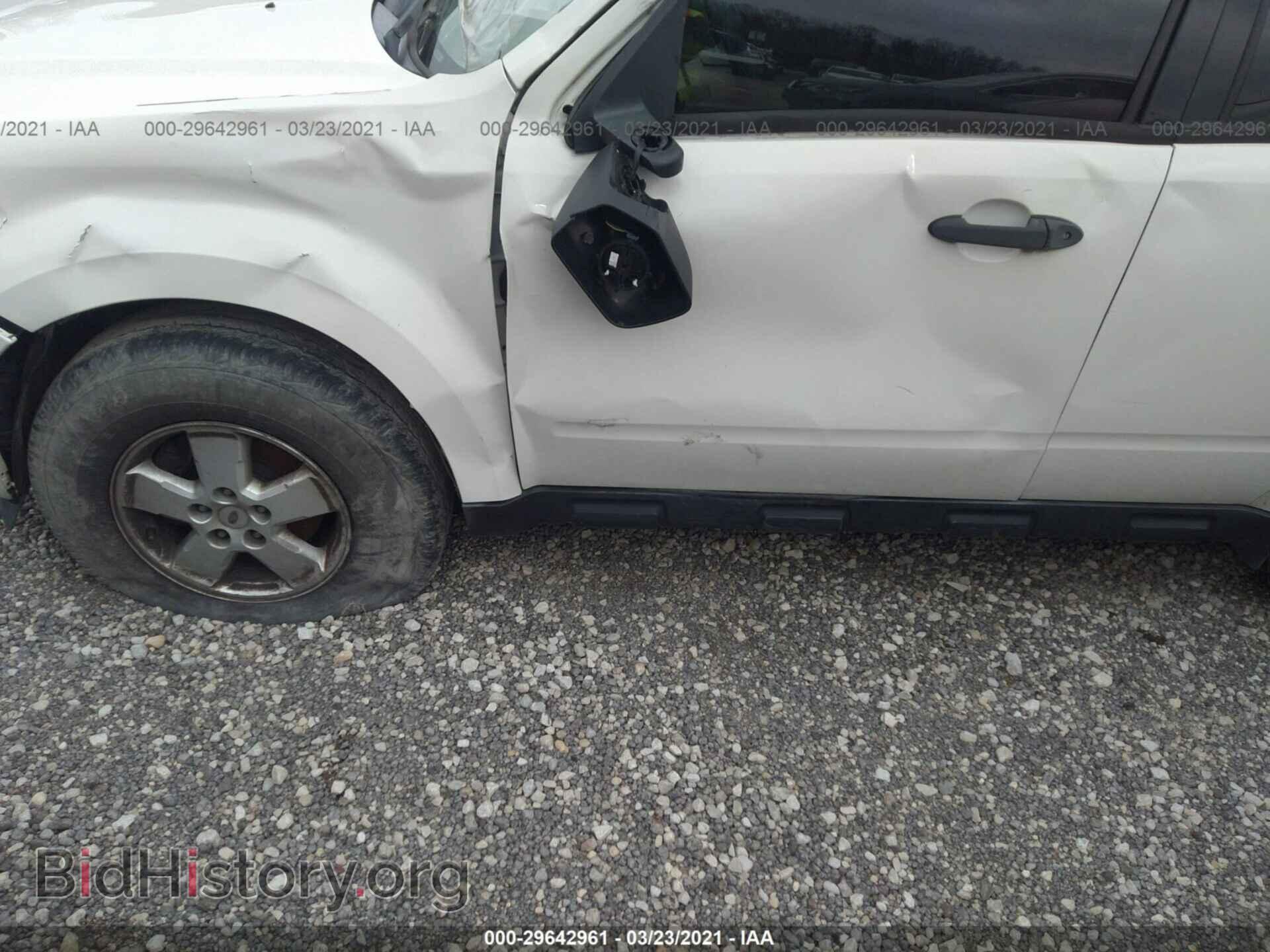 2010 FORD ESCAPE - VIN: 1FMCU0C79AKB96323 - Фото 6