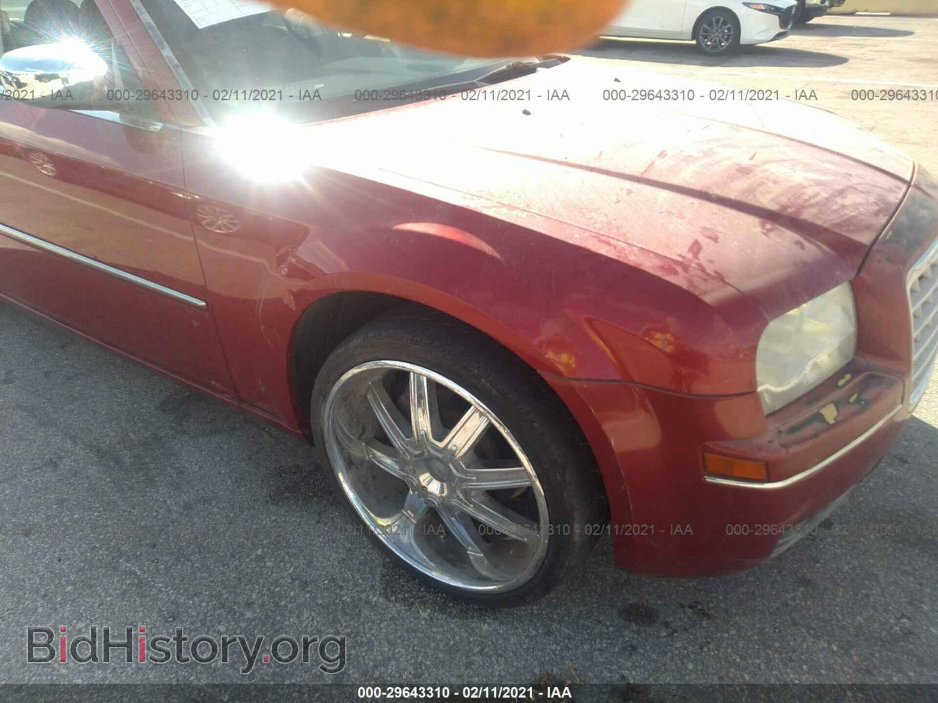 2010 CHRYSLER 300 - VIN: 2C3CA4CD4AH173764 - Фото 6