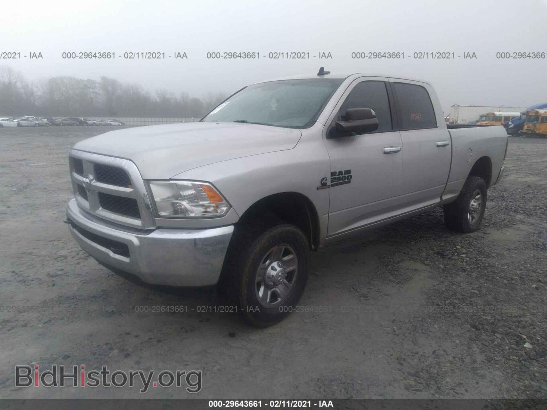 2017 RAM 2500 - VIN: 3C6UR5DL7HG588065 - Фото 2