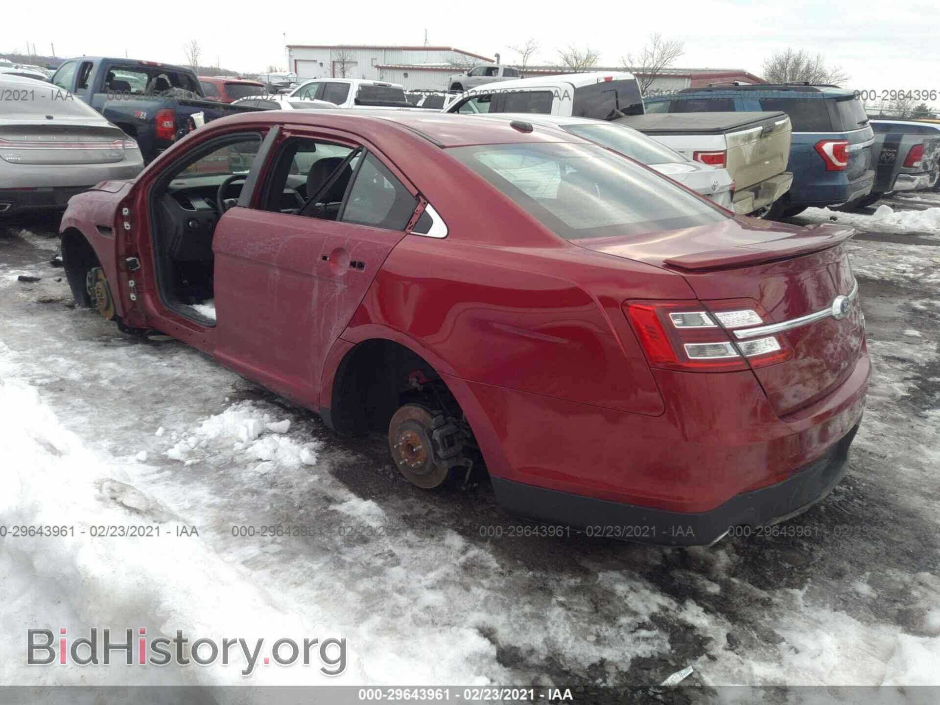 2019 FORD TAURUS - VIN: 1FAHP2E80KG100799 - Фото 3