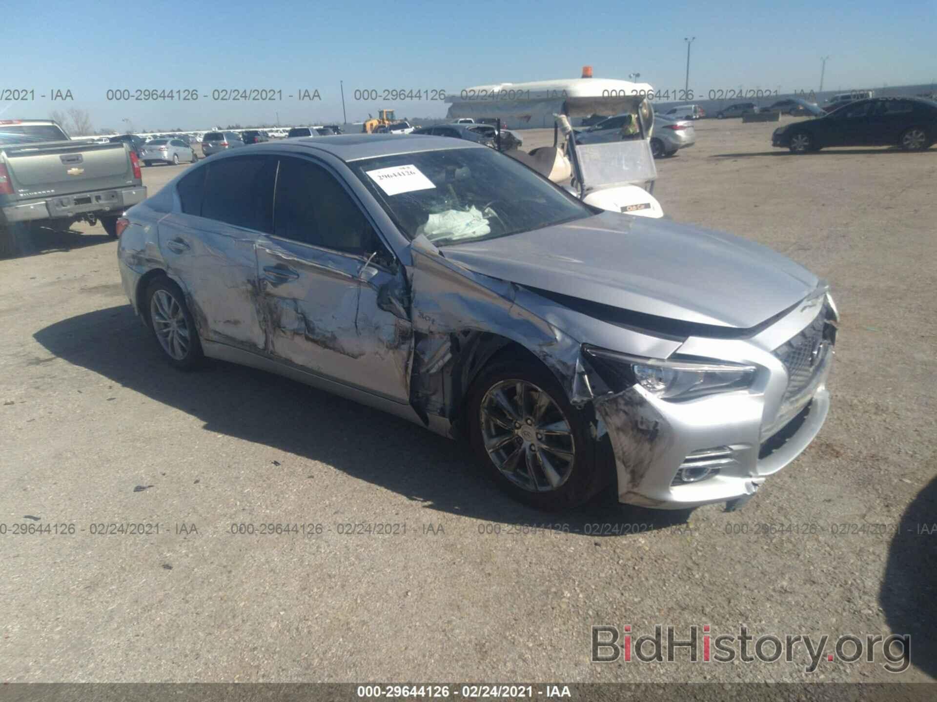 Photo JN1EV7AP7HM739174 - INFINITI Q50 2017