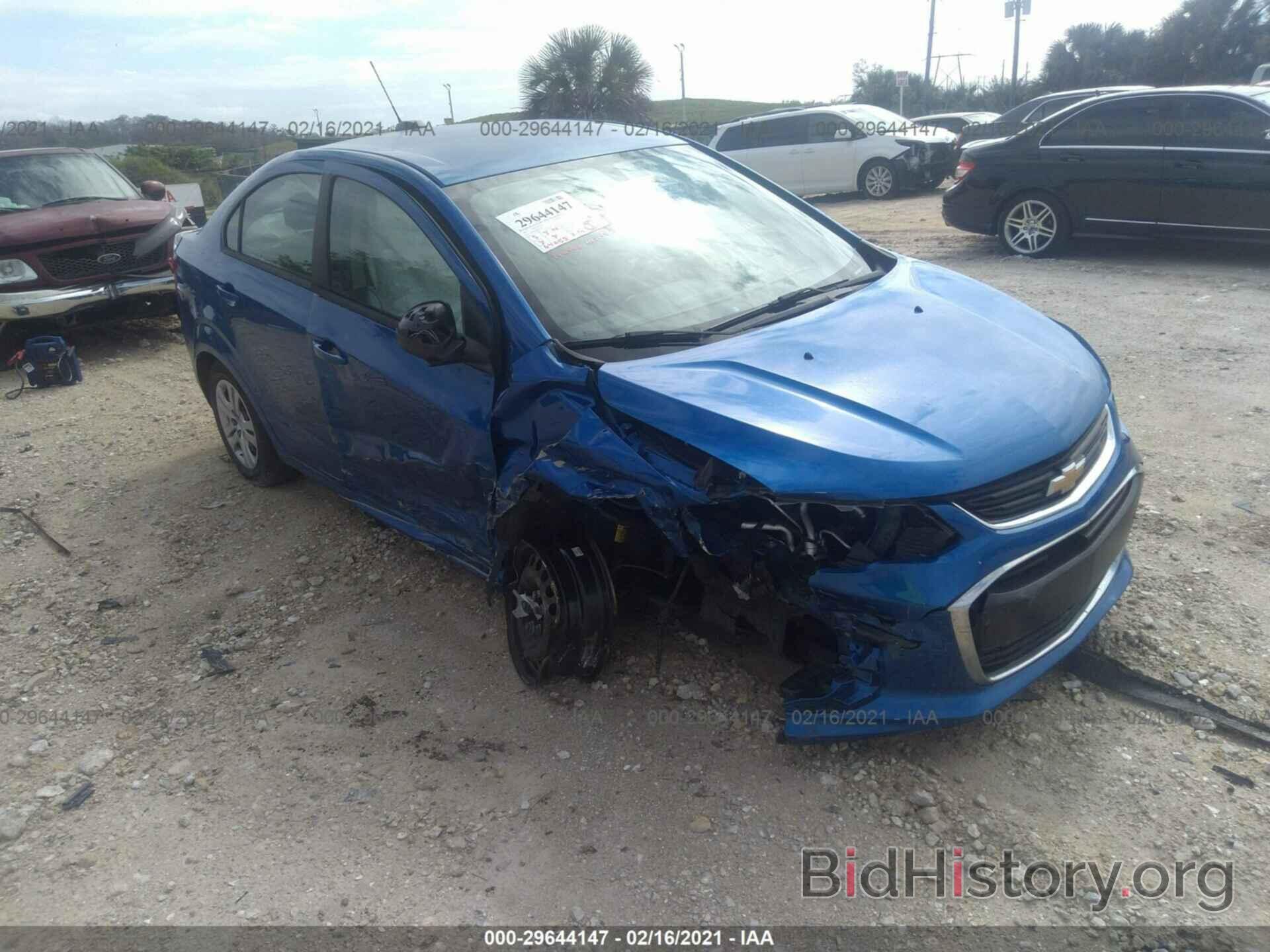 Photo 1G1JB5SH5H4156711 - CHEVROLET SONIC 2017