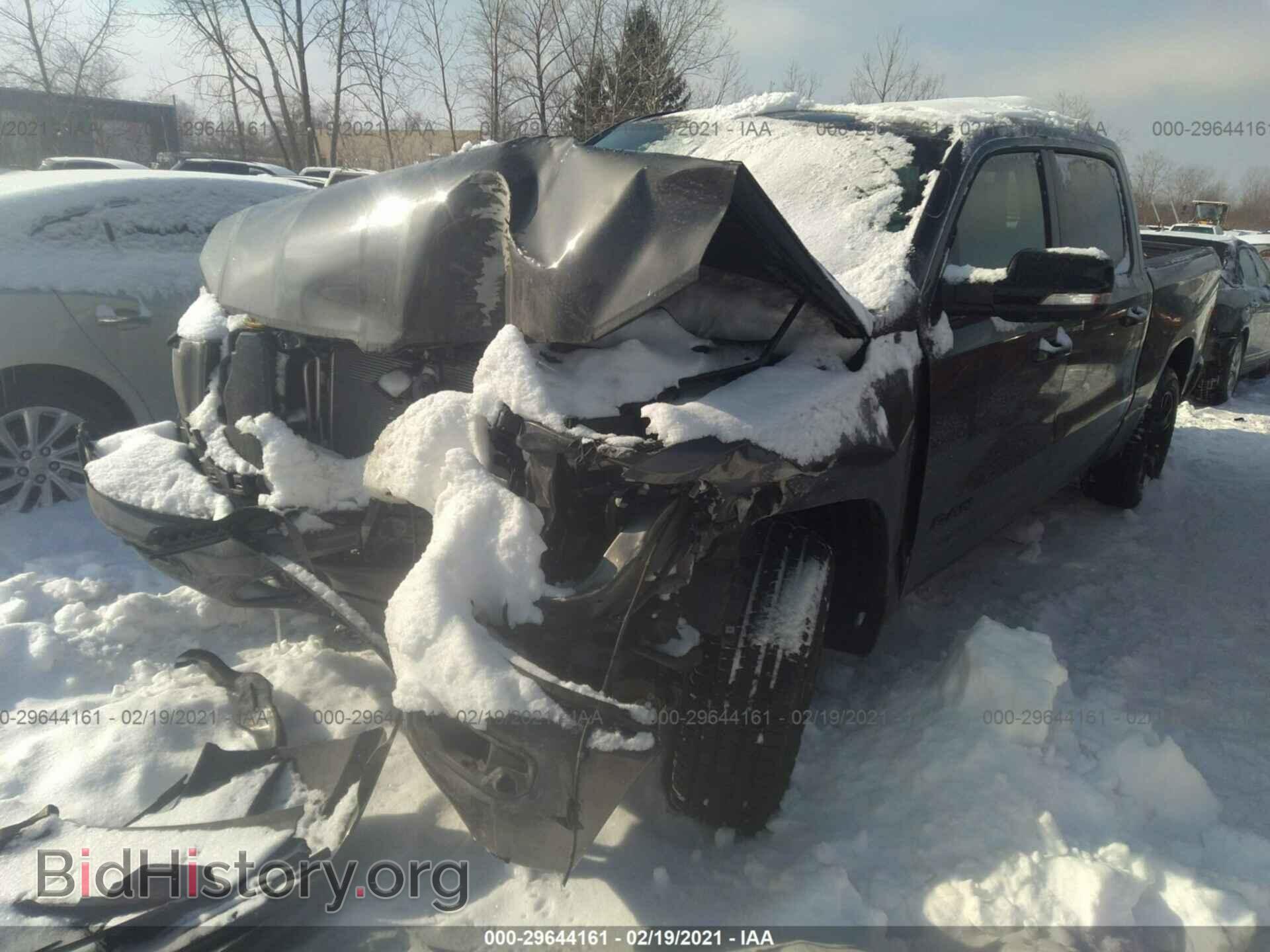 2021 RAM 1500 - VIN: 1C6SRFFT0MN520749 - Photo 2
