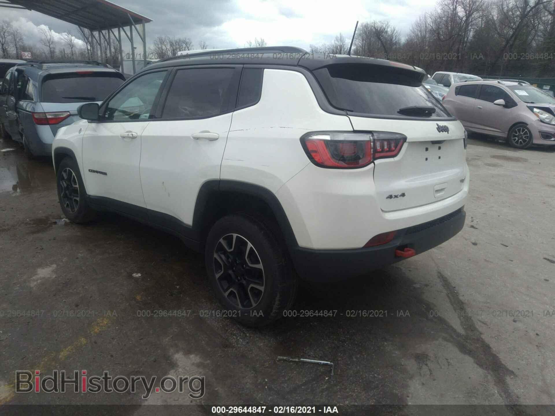 2019 JEEP COMPASS - VIN: 3C4NJDDB6KT799911 - Фото 3