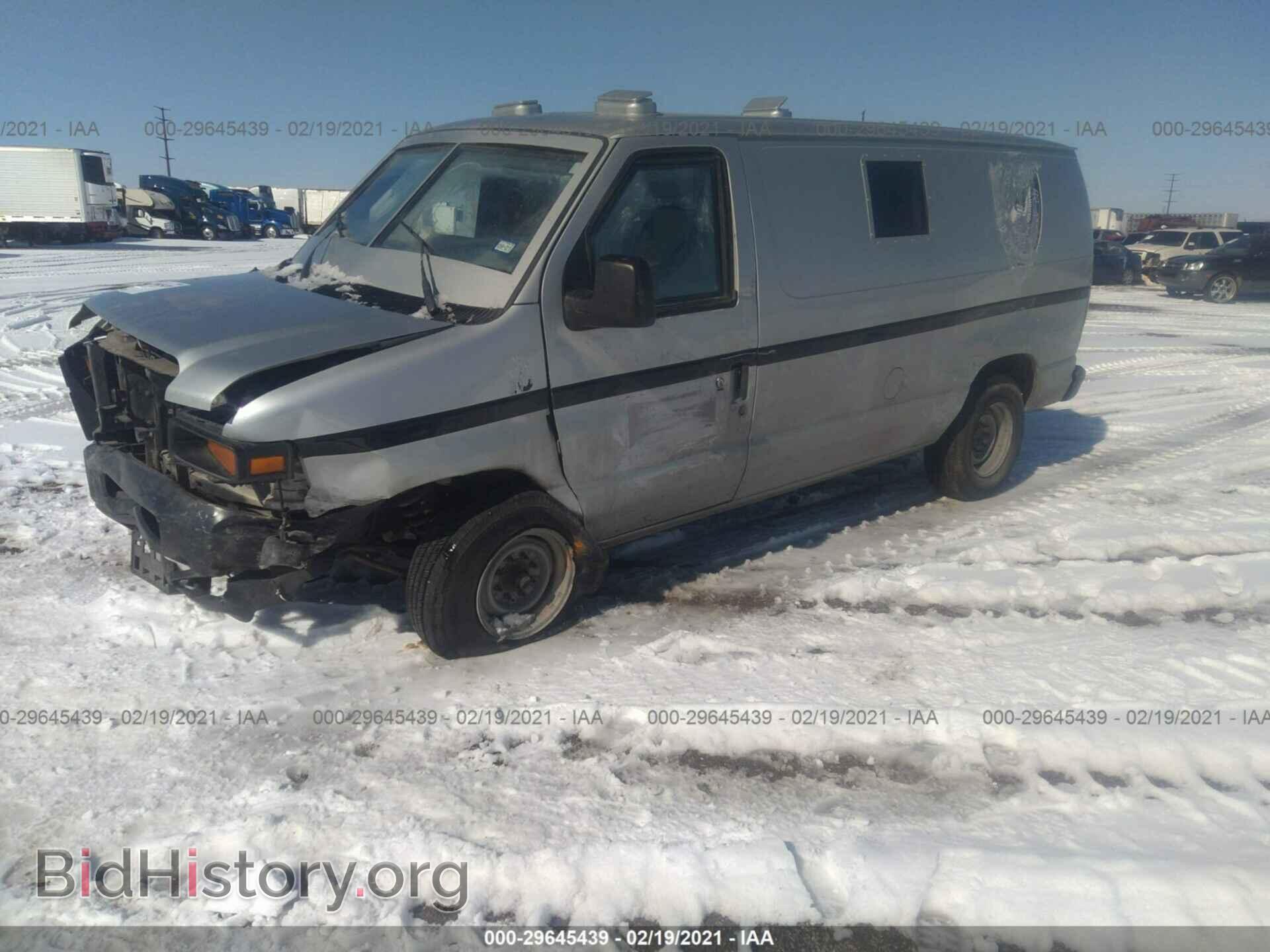 2010 FORD ECONOLINE CARGO VAN - VIN: 1FTSE3EL7ADA56946 - Фото 2