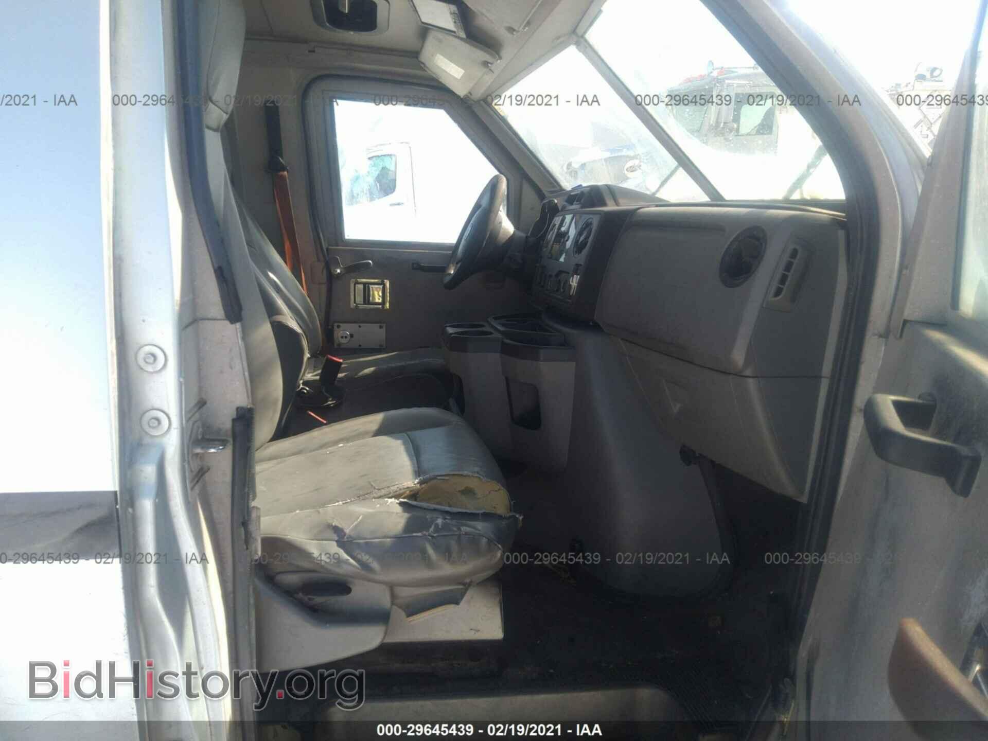 2010 FORD ECONOLINE CARGO VAN - VIN: 1FTSE3EL7ADA56946 - Фото 5