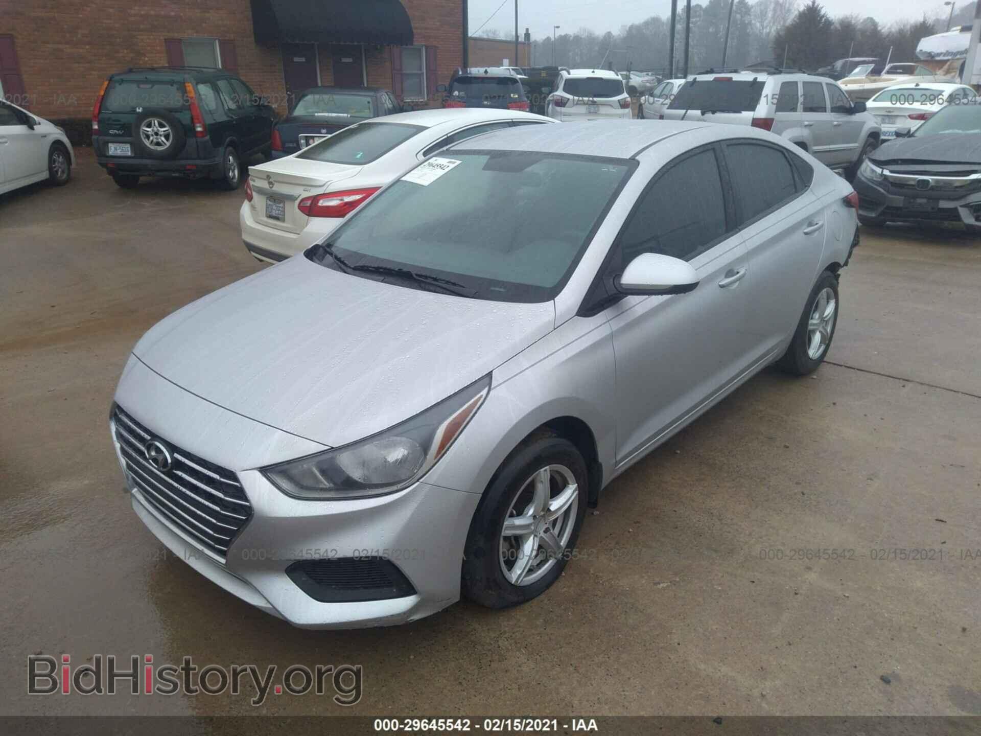 2019 HYUNDAI ACCENT - VIN: 3KPC24A36KE056624 - Фото 2