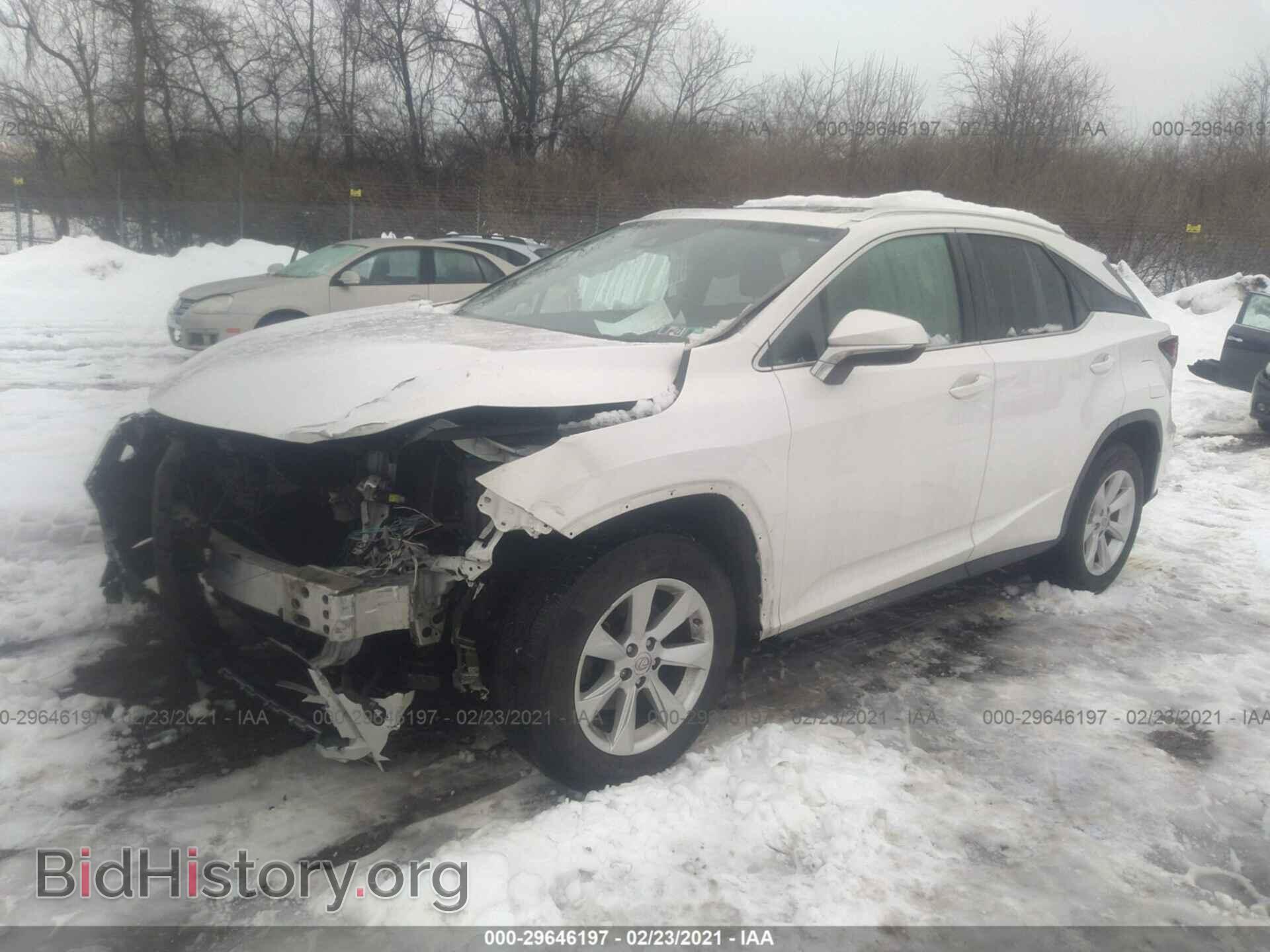 2017 LEXUS RX - VIN: 2T2BZMCA2HC064533 - Фото 2