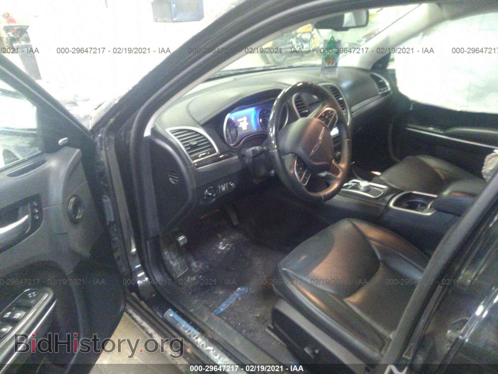 2017 CHRYSLER 300 - VIN: 2C3CCAKG5HH605647 - Фото 5