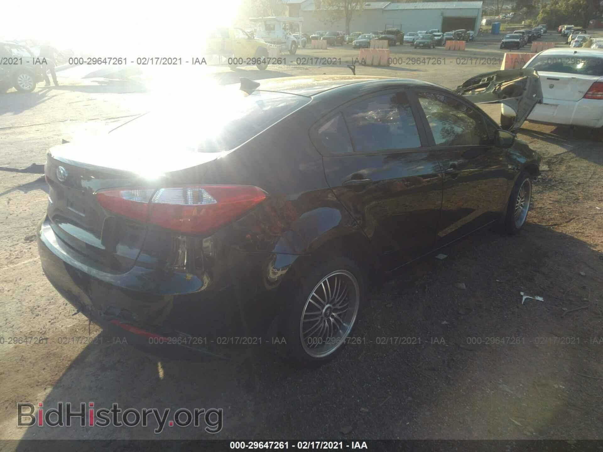 2015 KIA FORTE - VIN: KNAFX4A66F5279155 - Фото 4