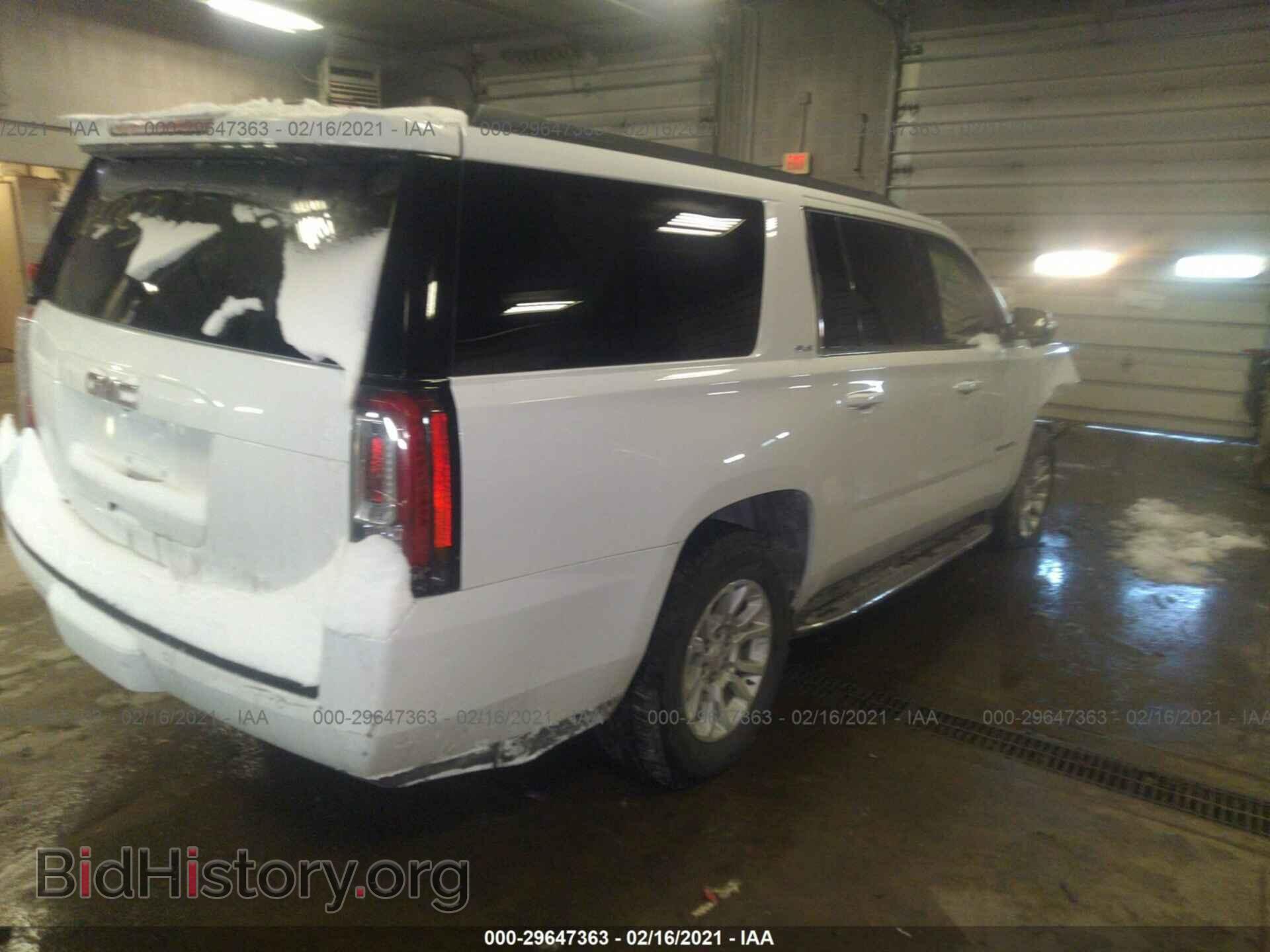 2016 GMC YUKON XL - VIN: 1GKS2FKC6GR137600 - Фото 4