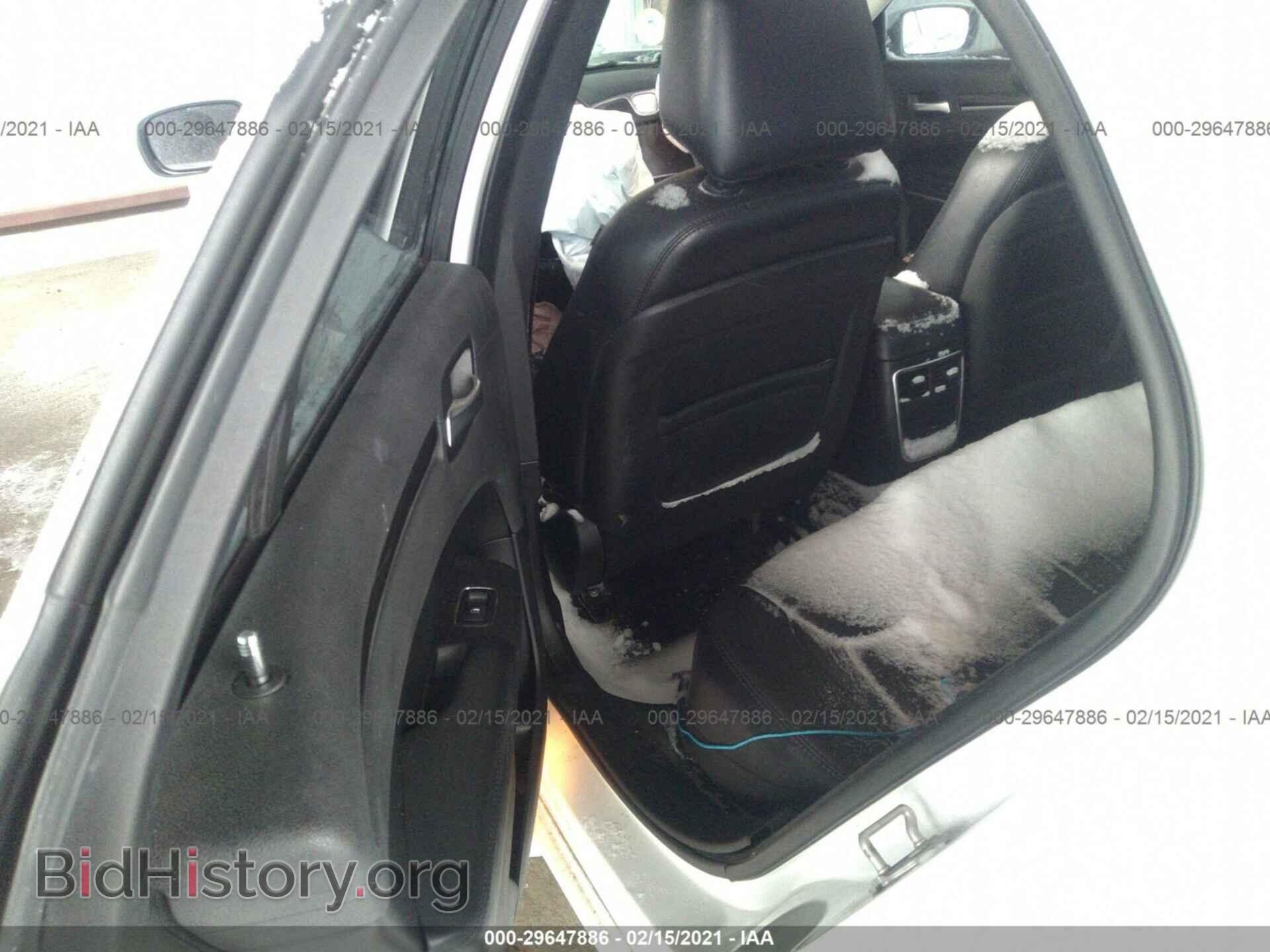 2015 CHRYSLER 300 - VIN: 2C3CCAAG9FH904055 - Фото 8