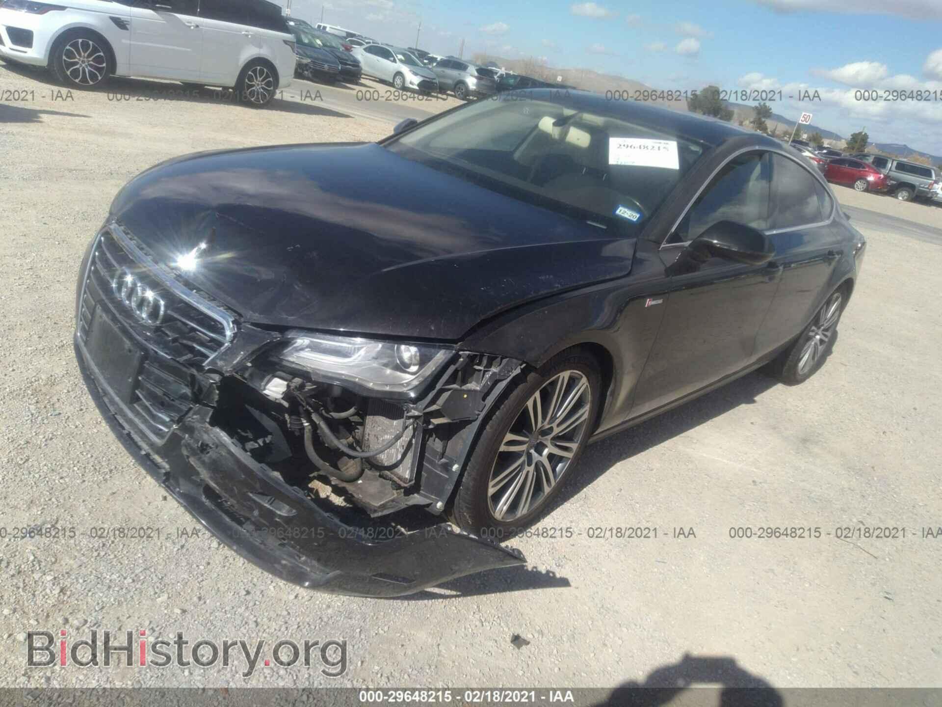 2012 AUDI A7 - VIN: WAUYGAFC8CN076284 - Фото 2