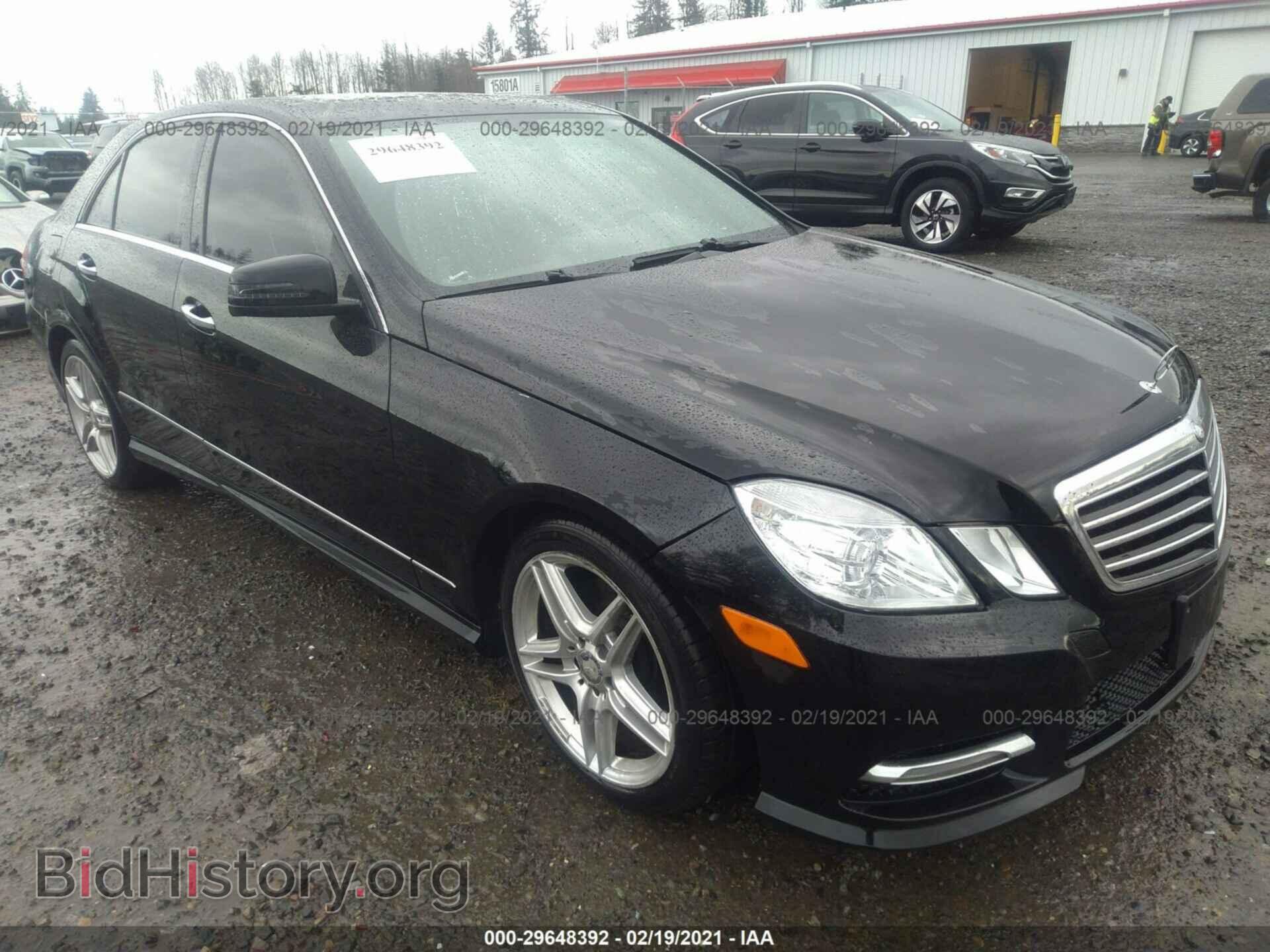 Photo WDDHF8JB0DA712675 - MERCEDES-BENZ E-CLASS 2013