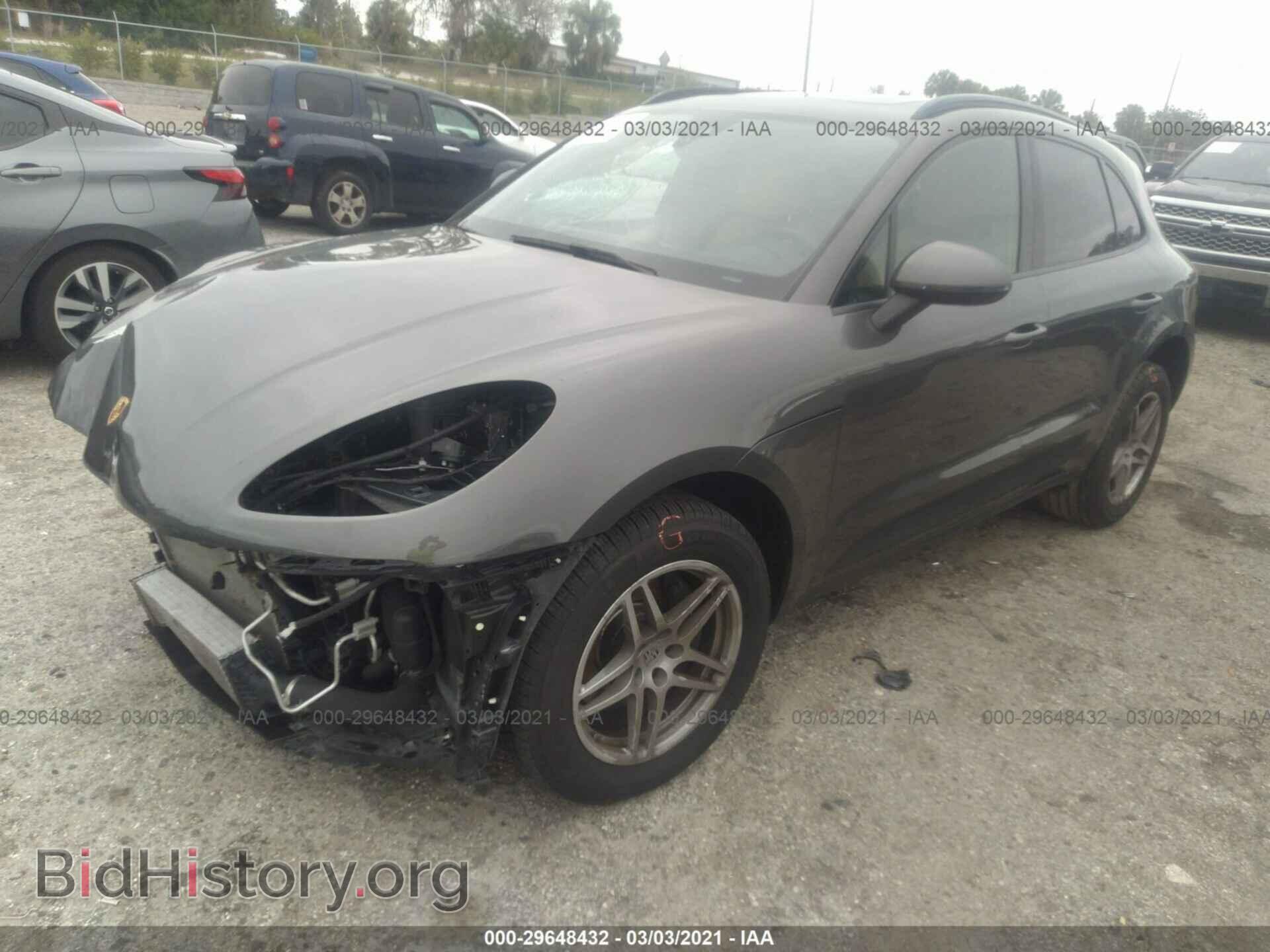 2017 PORSCHE MACAN - VIN: WP1AA2A53HLB08838 - Фото 2
