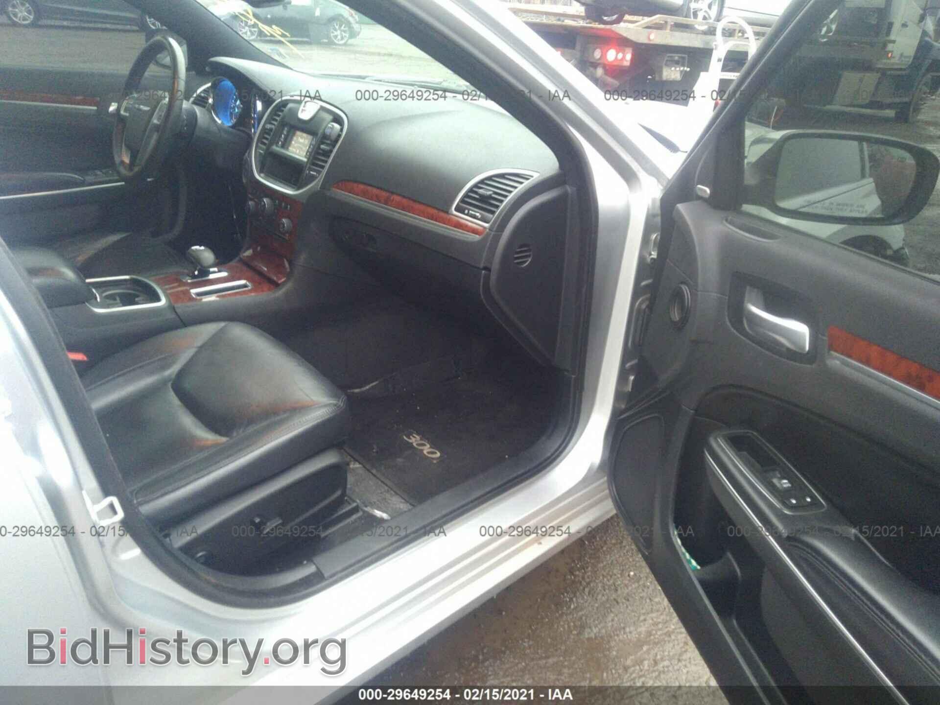 2012 CHRYSLER 300 - VIN: 2C3CCACG1CH182413 - Фото 5