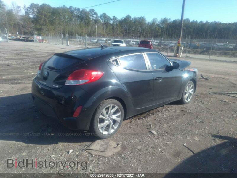 2016 Hyundai VELOSTER (VIN KMHTC6AD7GU280720) — фото 4 из 11