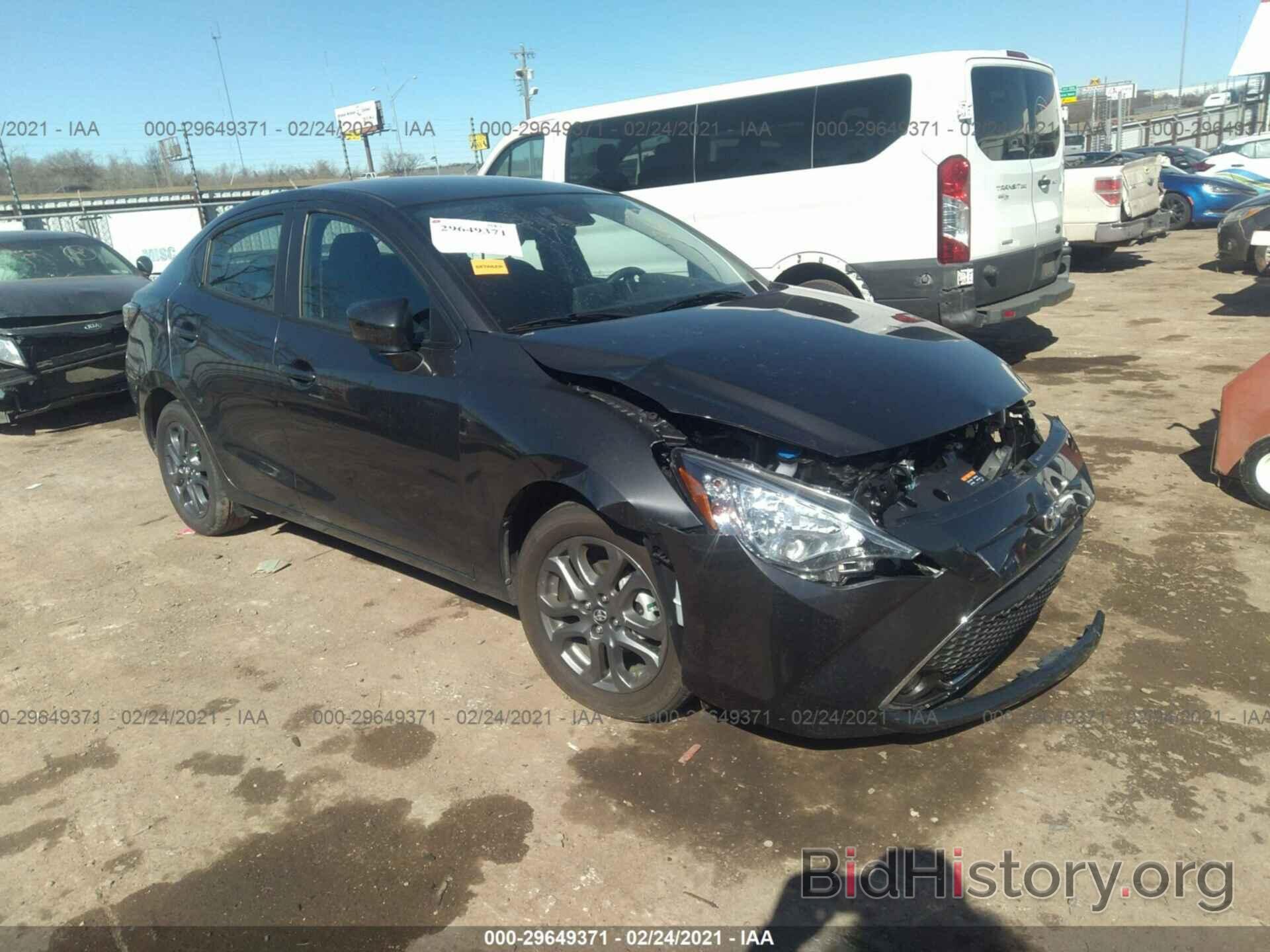 Photo 3MYDLBYV2LY716138 - TOYOTA YARIS SEDAN 2020