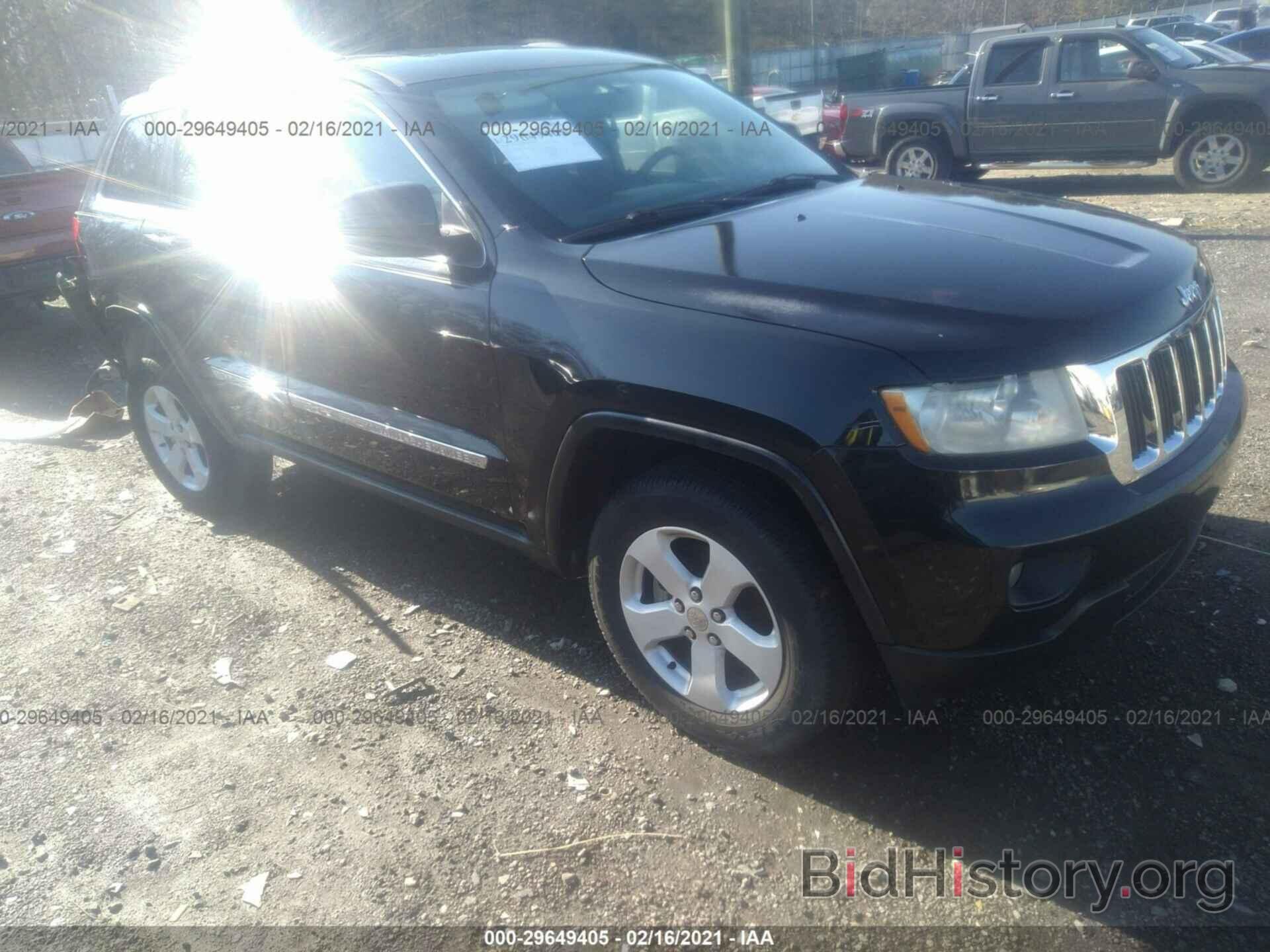 Photo 1J4RS4GT4BC513238 - JEEP GRAND CHEROKEE 2011