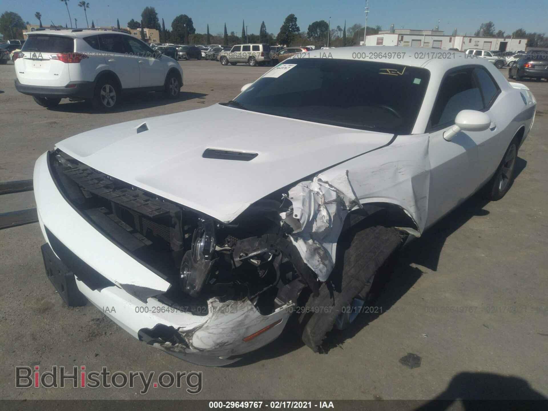 2018 DODGE CHALLENGER - VIN: 2C3CDZAG9JH132516 - Фото 2