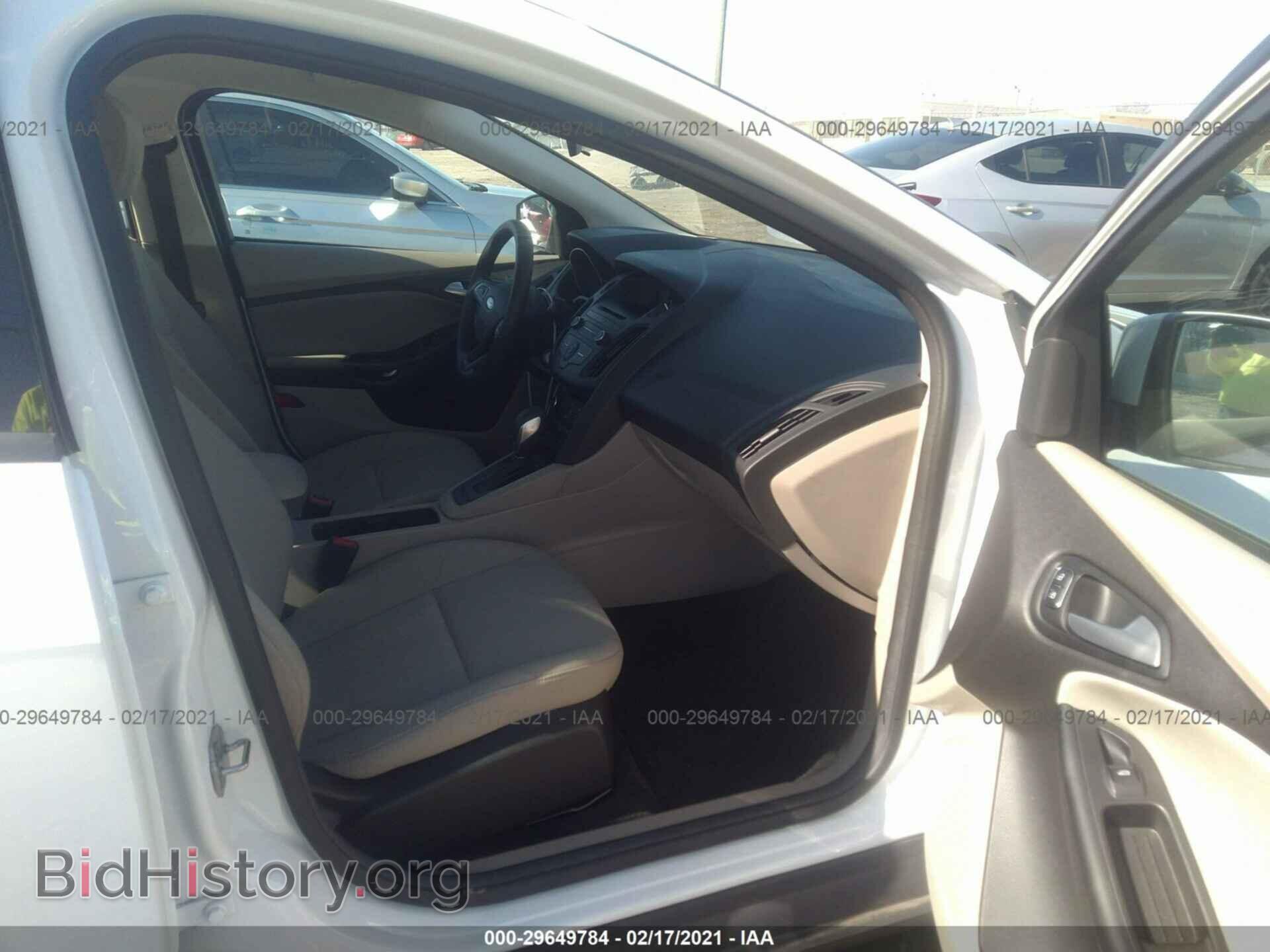 2017 FORD FOCUS - VIN: 1FADP3F2XHL336925 - Фото 5