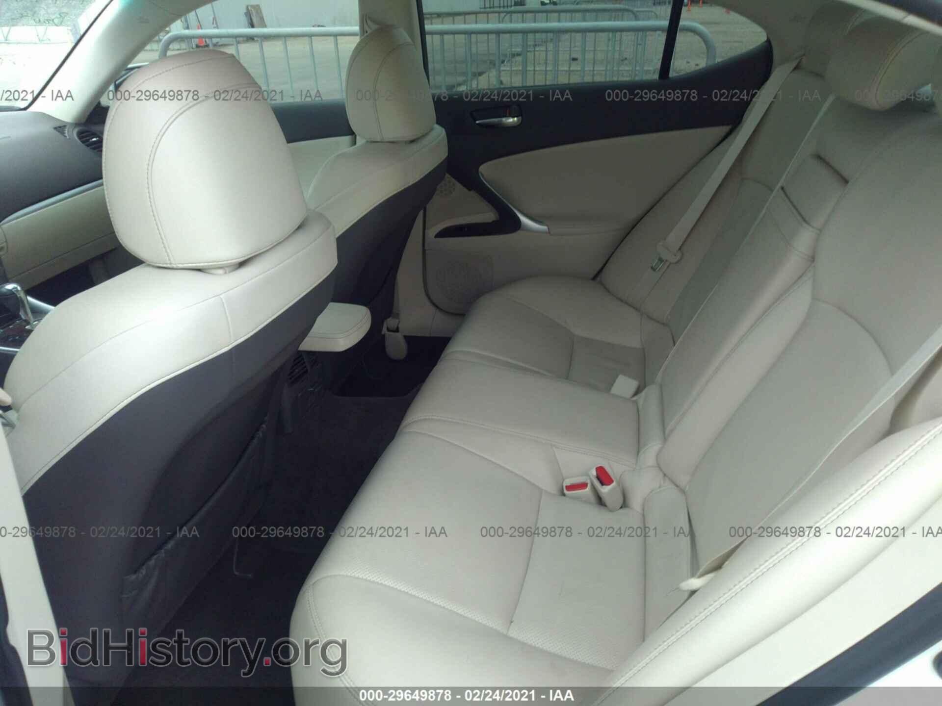 2011 LEXUS IS 250 - VIN: JTHBF5C29B5155216 - Photo 8