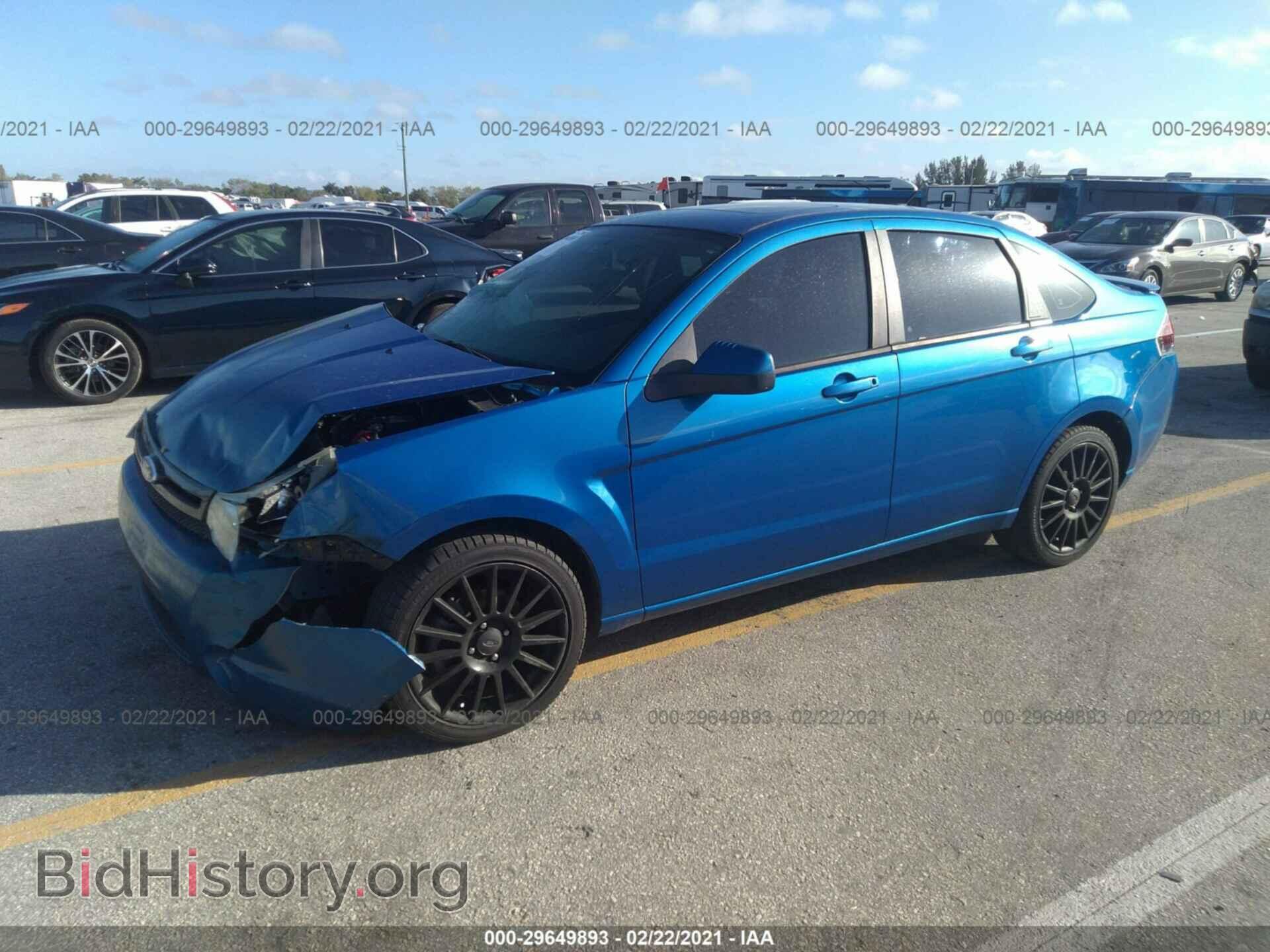 2011 FORD FOCUS - VIN: 1FAHP3GN3BW139210 - Photo 2