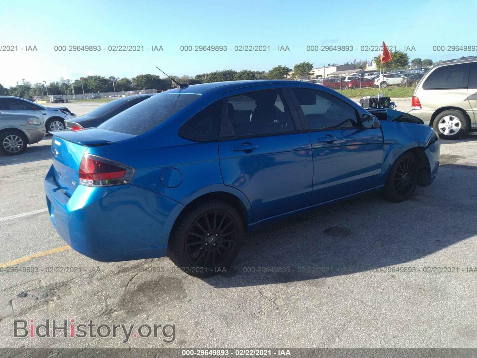 2011 FORD FOCUS - VIN: 1FAHP3GN3BW139210 - Photo 4