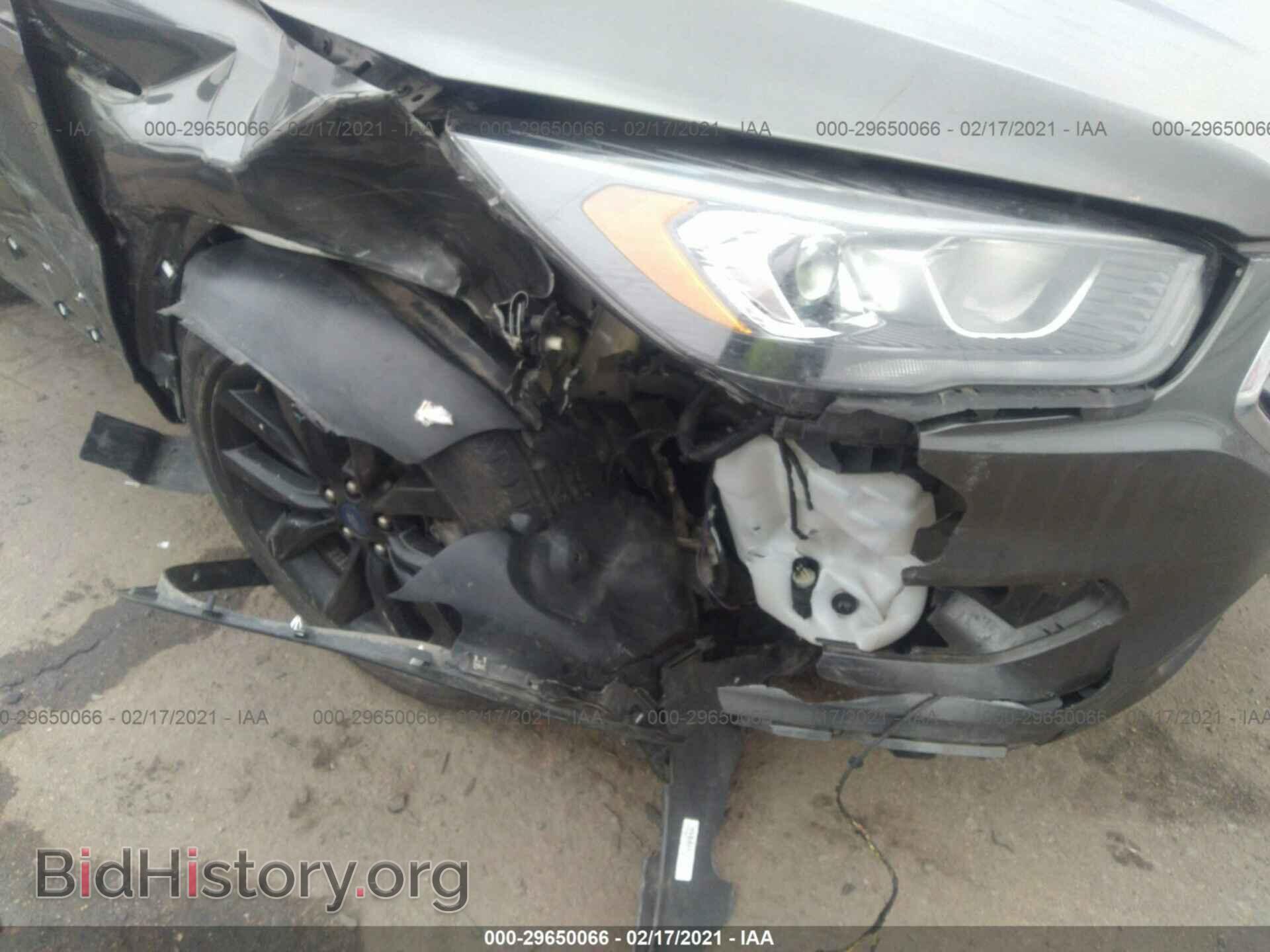 2017 FORD ESCAPE - VIN: 1FMCU9GD8HUC78837 - Photo 6