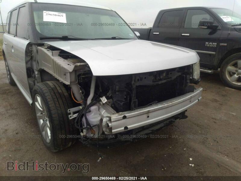2011 Ford FLEX (VIN 2FMGK5DC9BBD25978) — photo 6 of 12