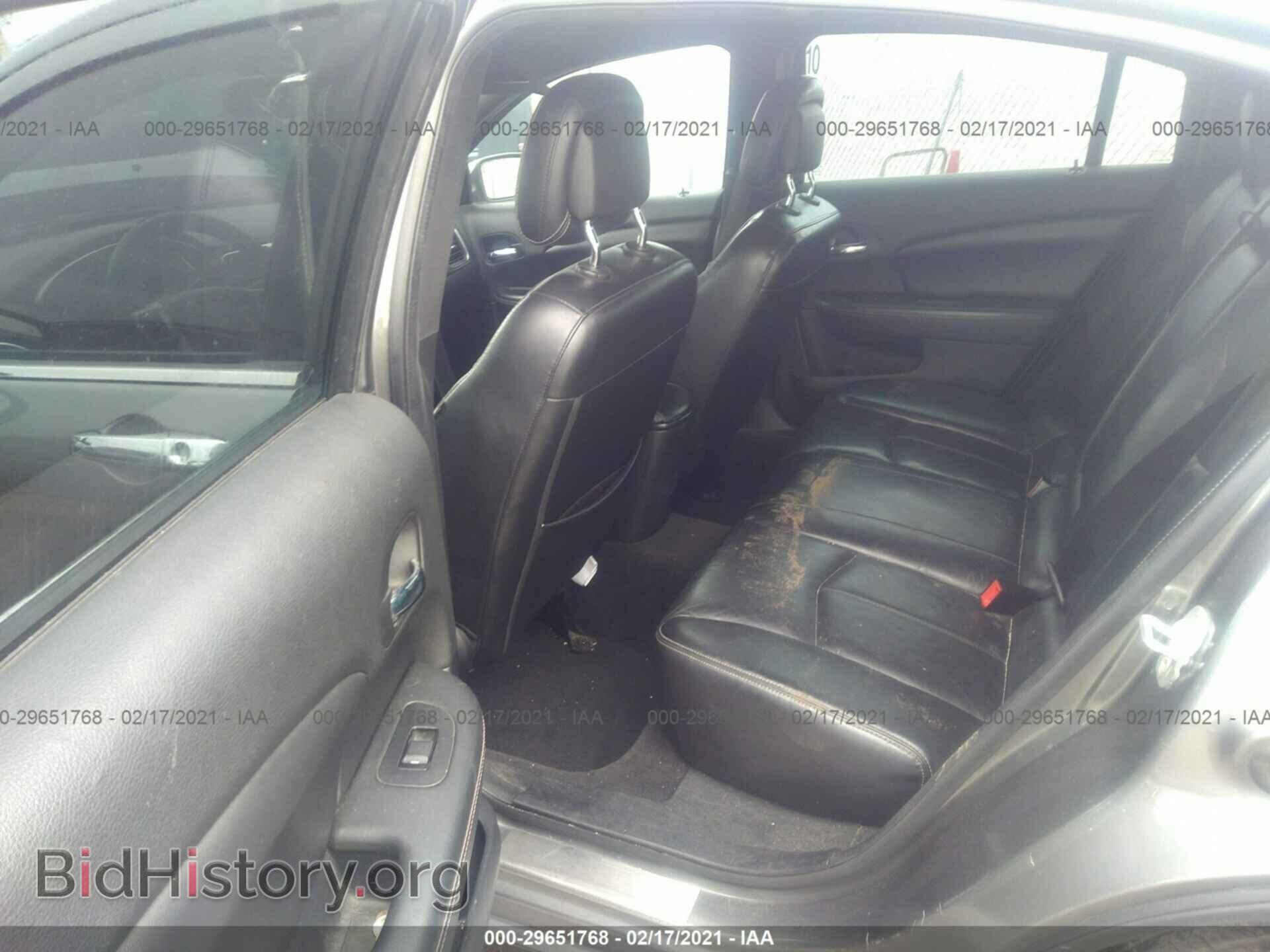 2012 CHRYSLER 200 - VIN: 1C3CCBCB2CN293330 - Фото 8